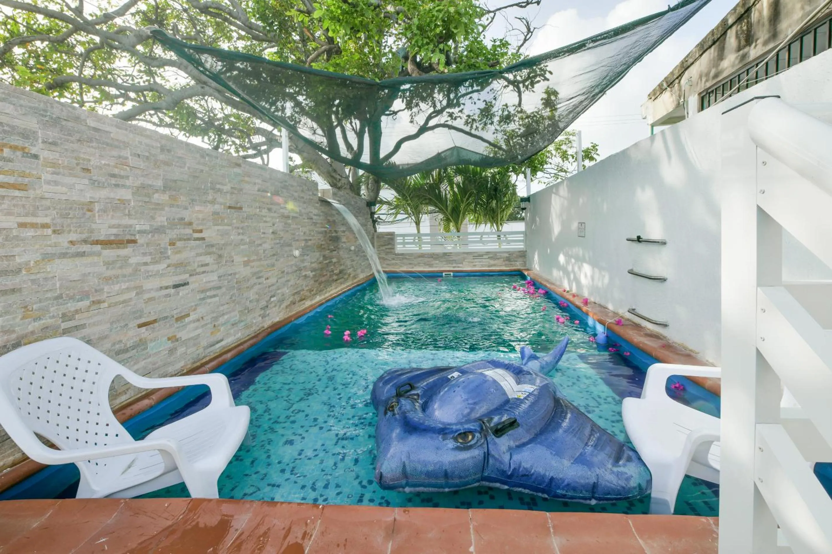 Posada J&J Forbes - 1