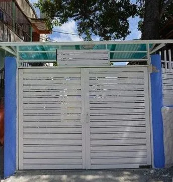 Property building in Posada J&J Forbes - 1