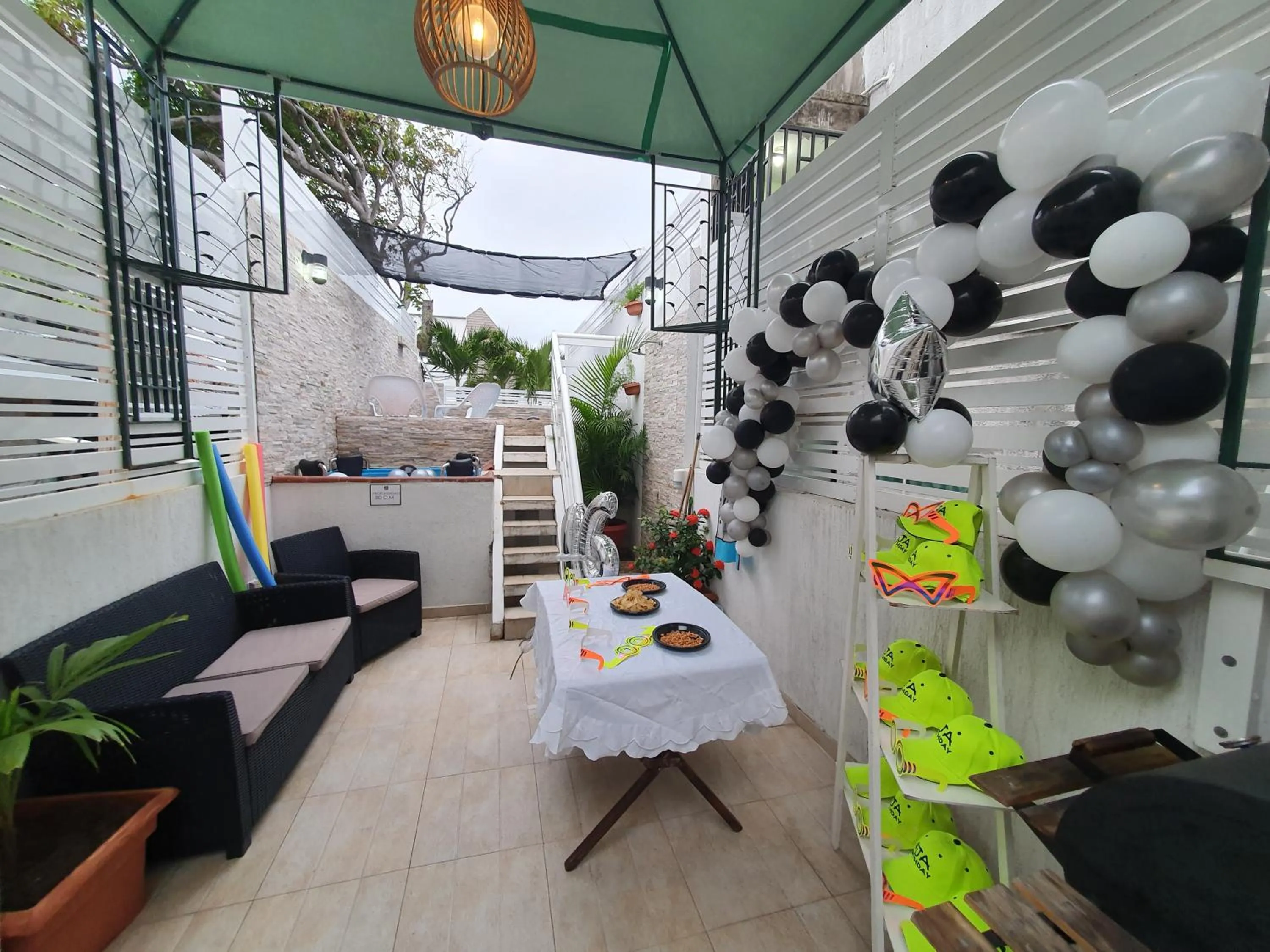 Posada J&J Forbes - 1