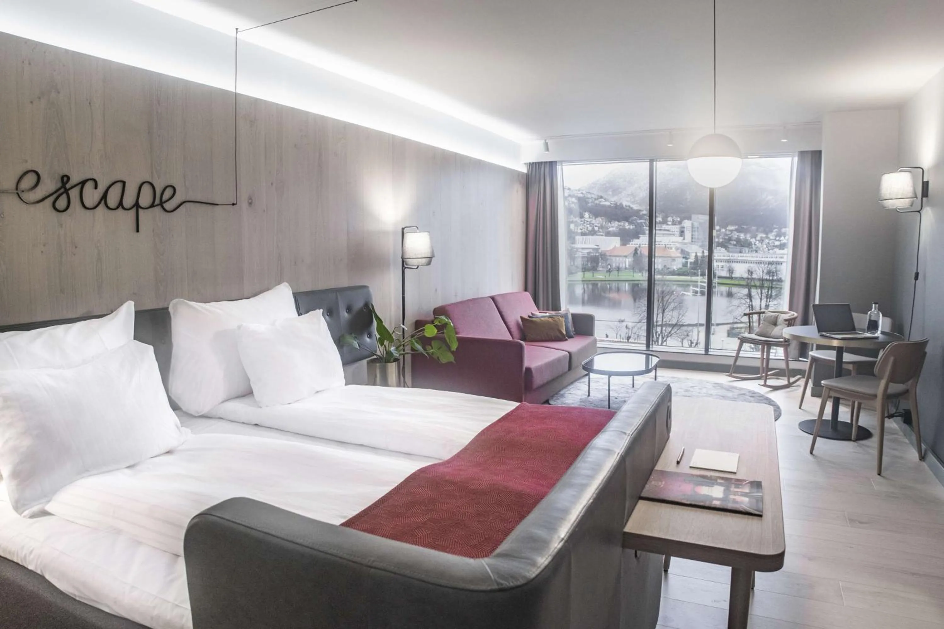 Bedroom, Bed in Hotel Norge by Scandic