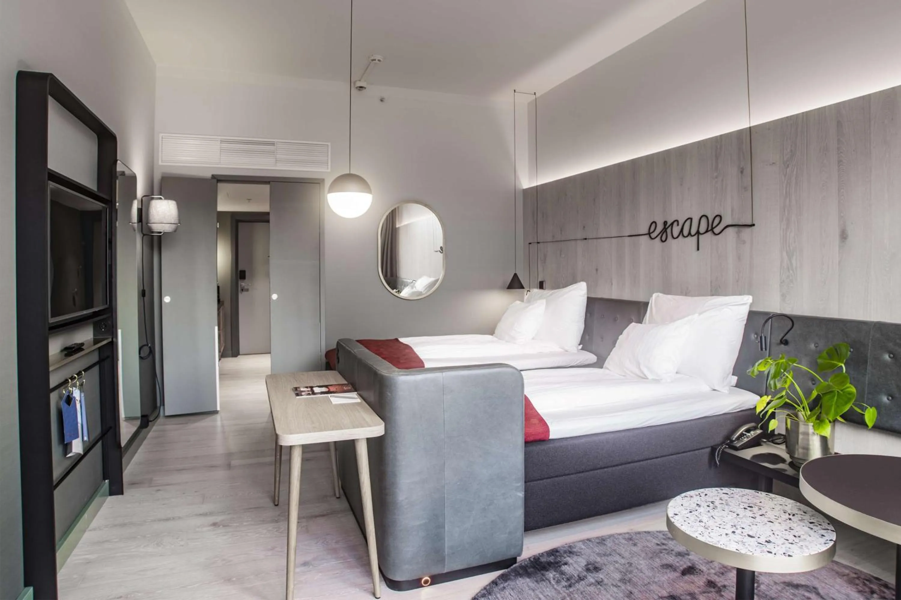 Bedroom, Bed in Hotel Norge by Scandic