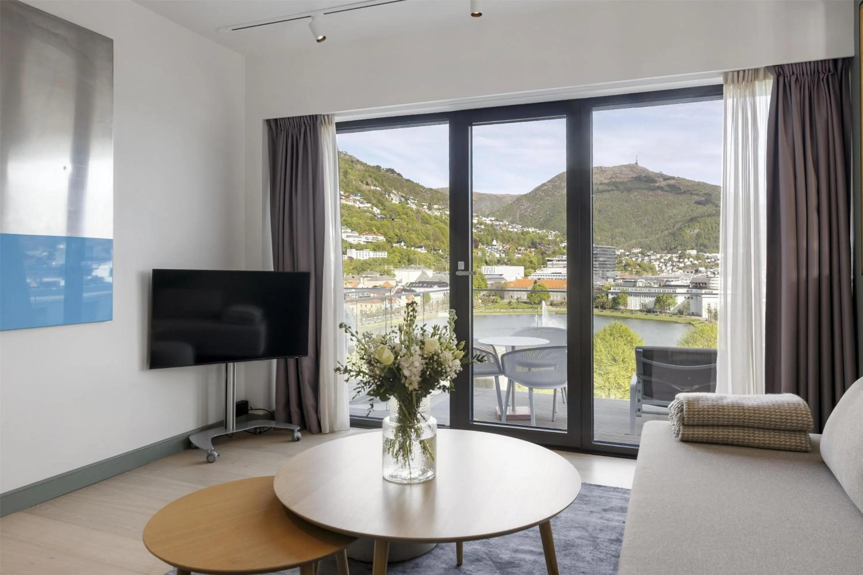 Photo of the whole room in Hotel Norge by Scandic