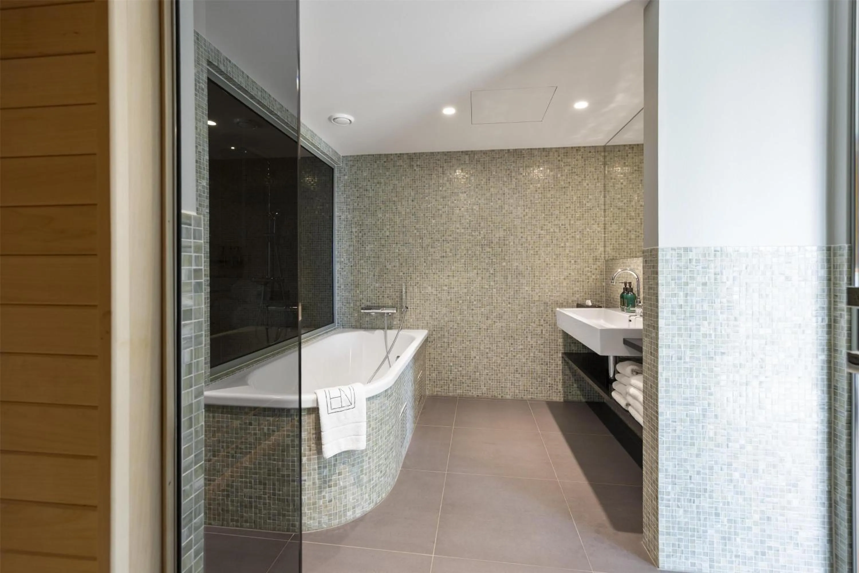 Bathroom in Hotel Norge by Scandic