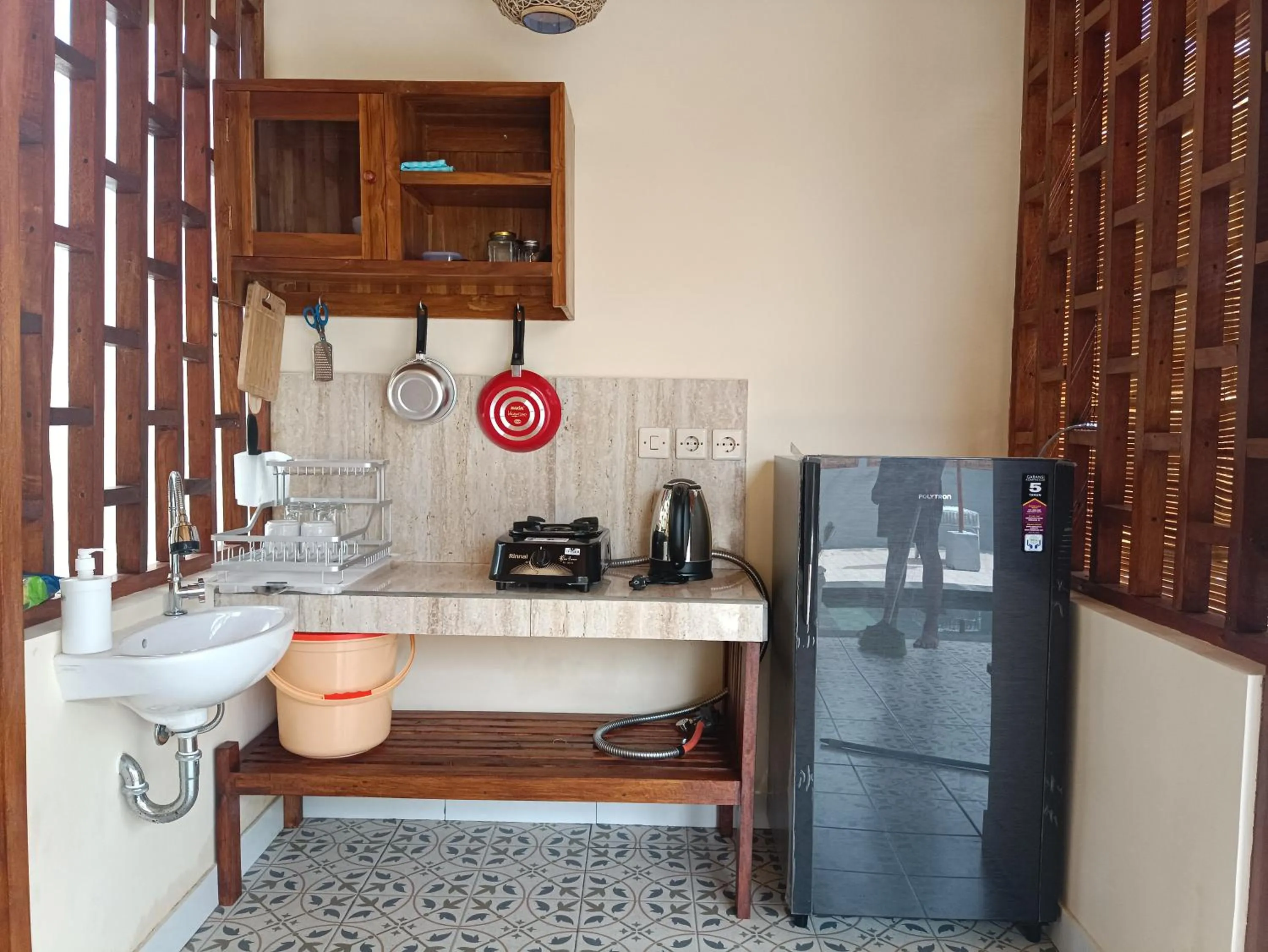 Kitchen or kitchenette in Villa Kinagu