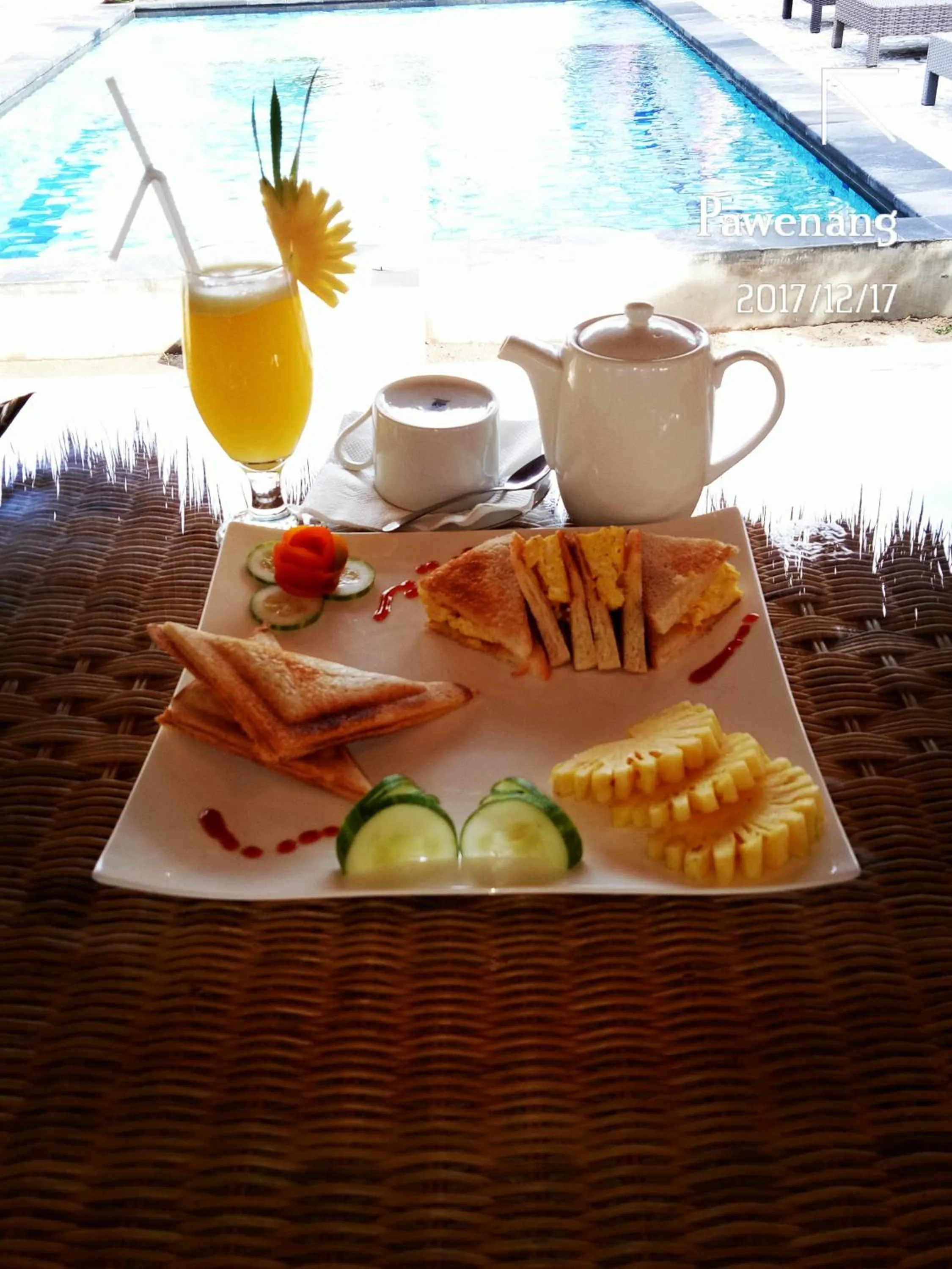 Asian breakfast in Villa Kinagu