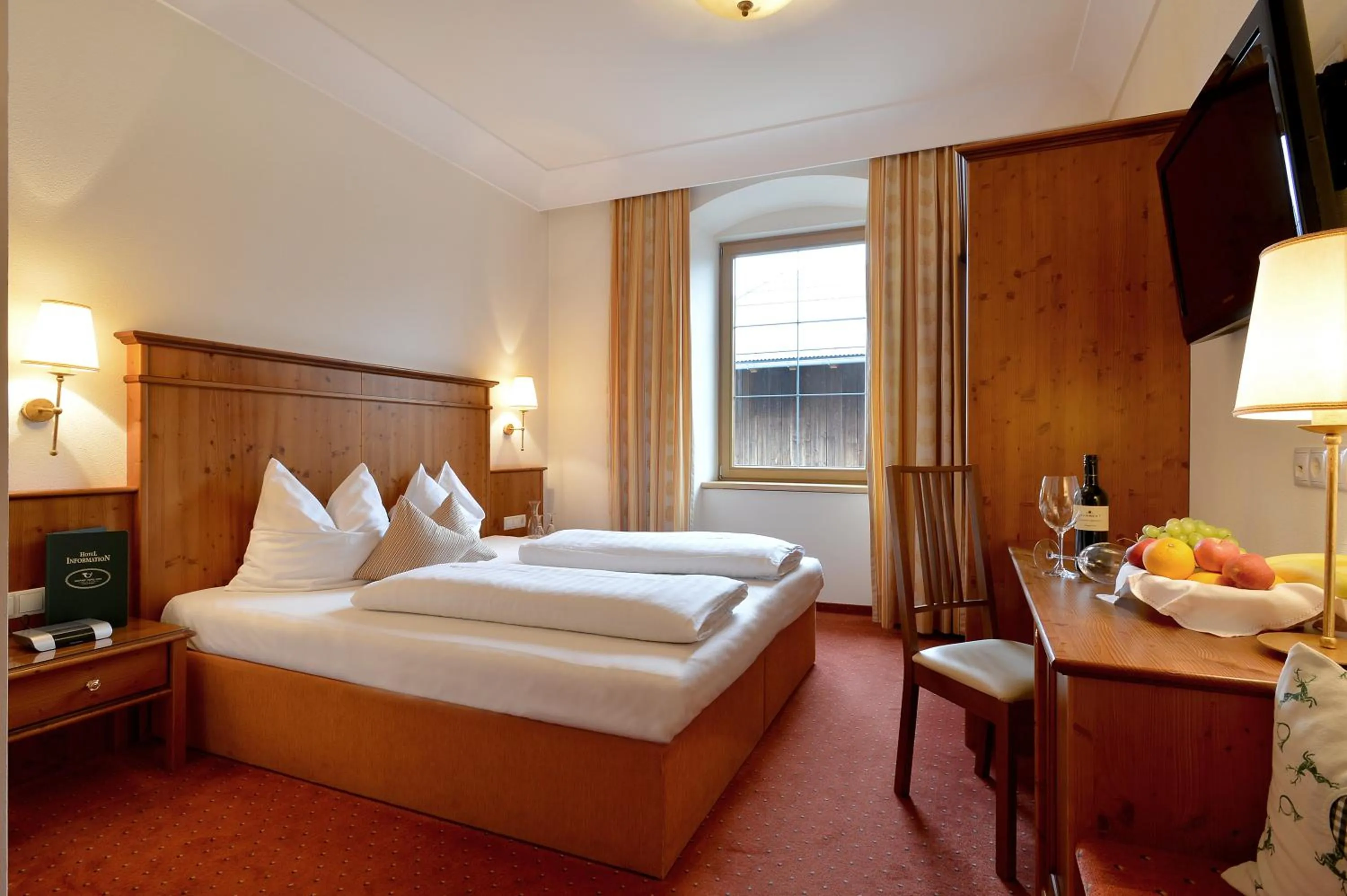 Family Suite (2 Adults + 2 Children) in Gasthof Hotel Post