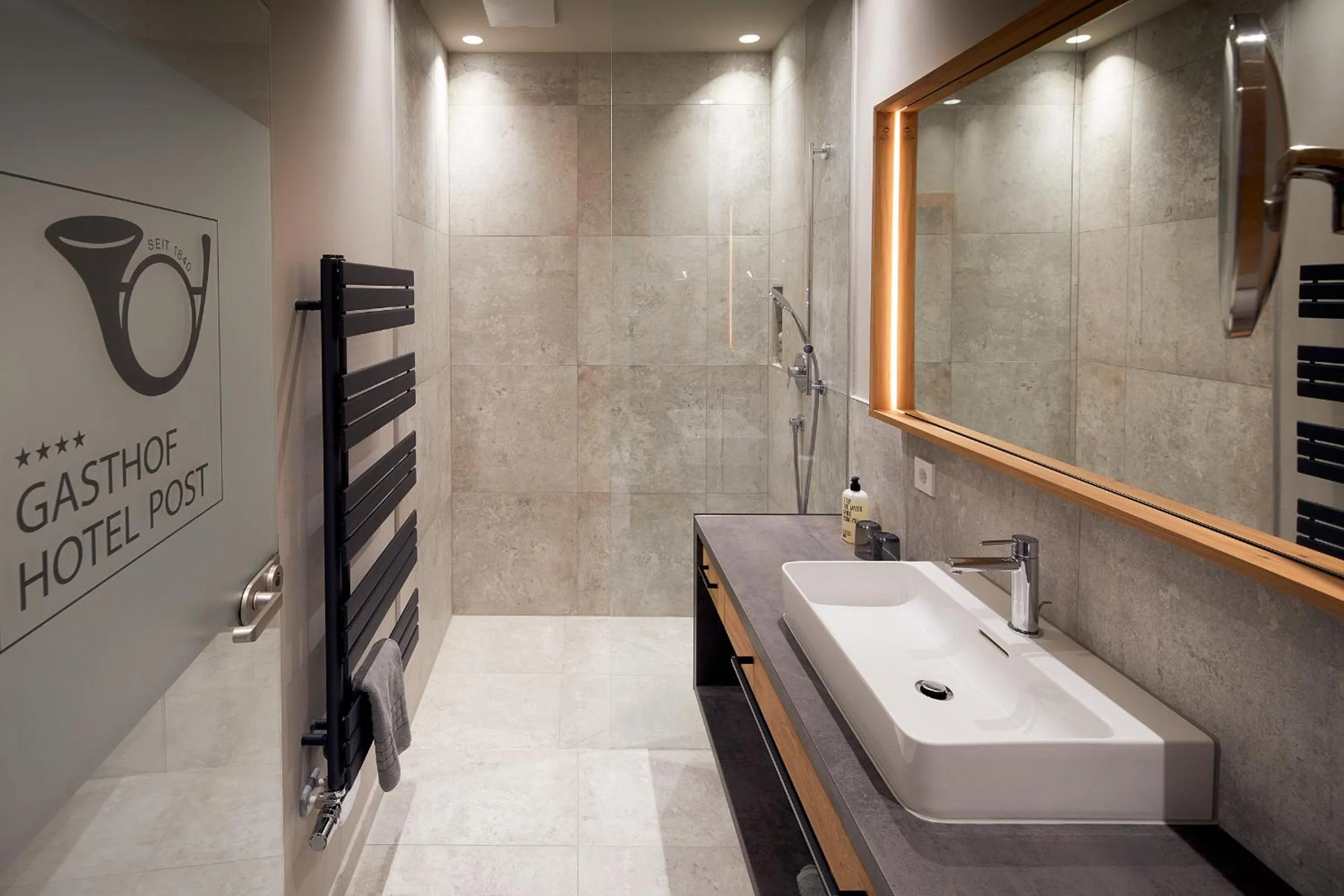 Shower in Gasthof Hotel Post