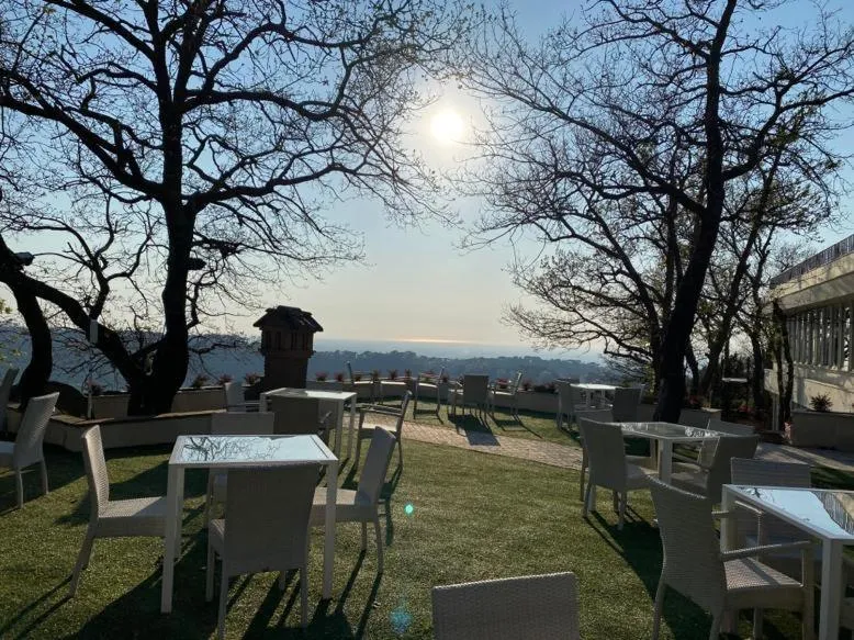 Spring in La Locanda Del Pontefice - Luxury Country House