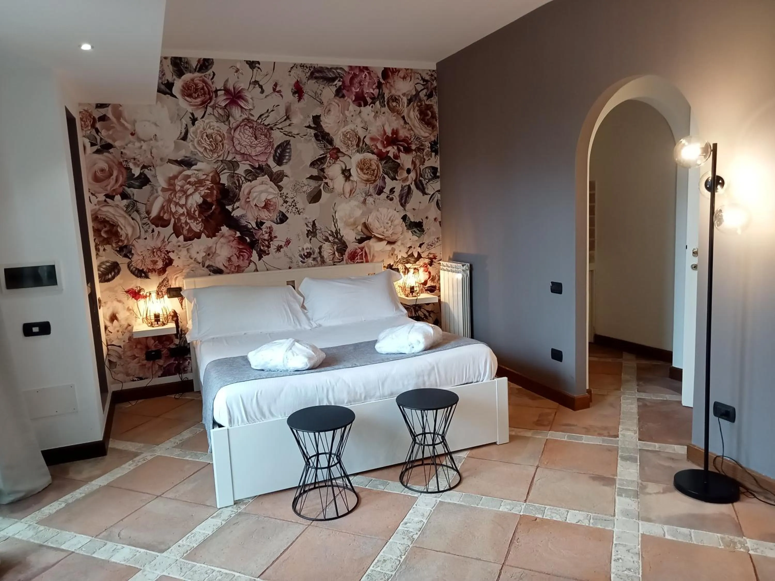 Photo of the whole room, Bed in La Locanda Del Pontefice - Luxury Country House