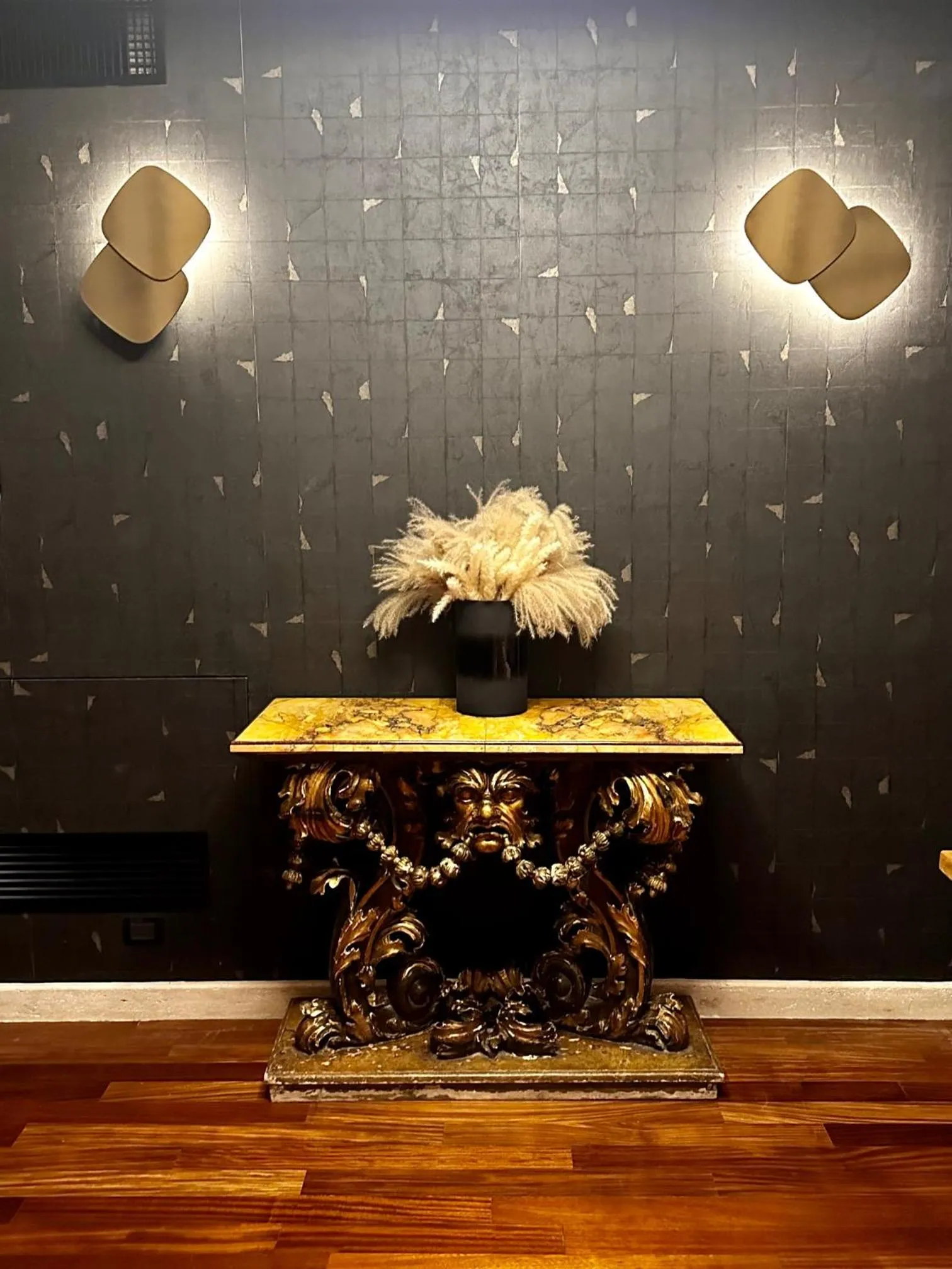 Restaurant/places to eat in La Locanda Del Pontefice - Luxury Country House