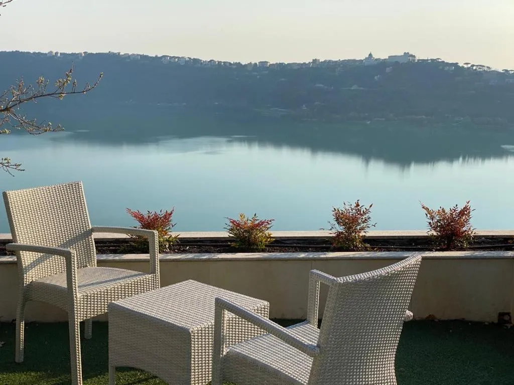 Lake view in La Locanda Del Pontefice - Luxury Country House