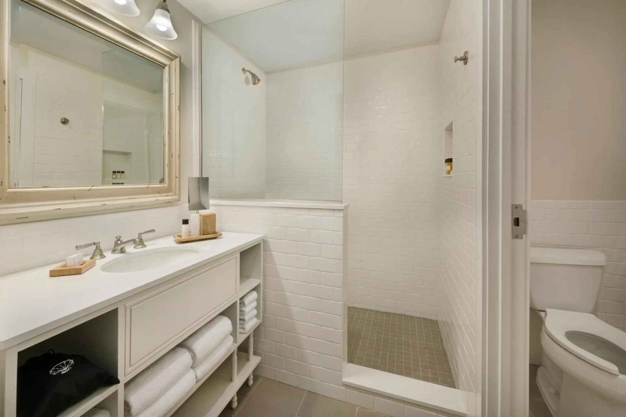 Shower in Jekyll Ocean Club Resort