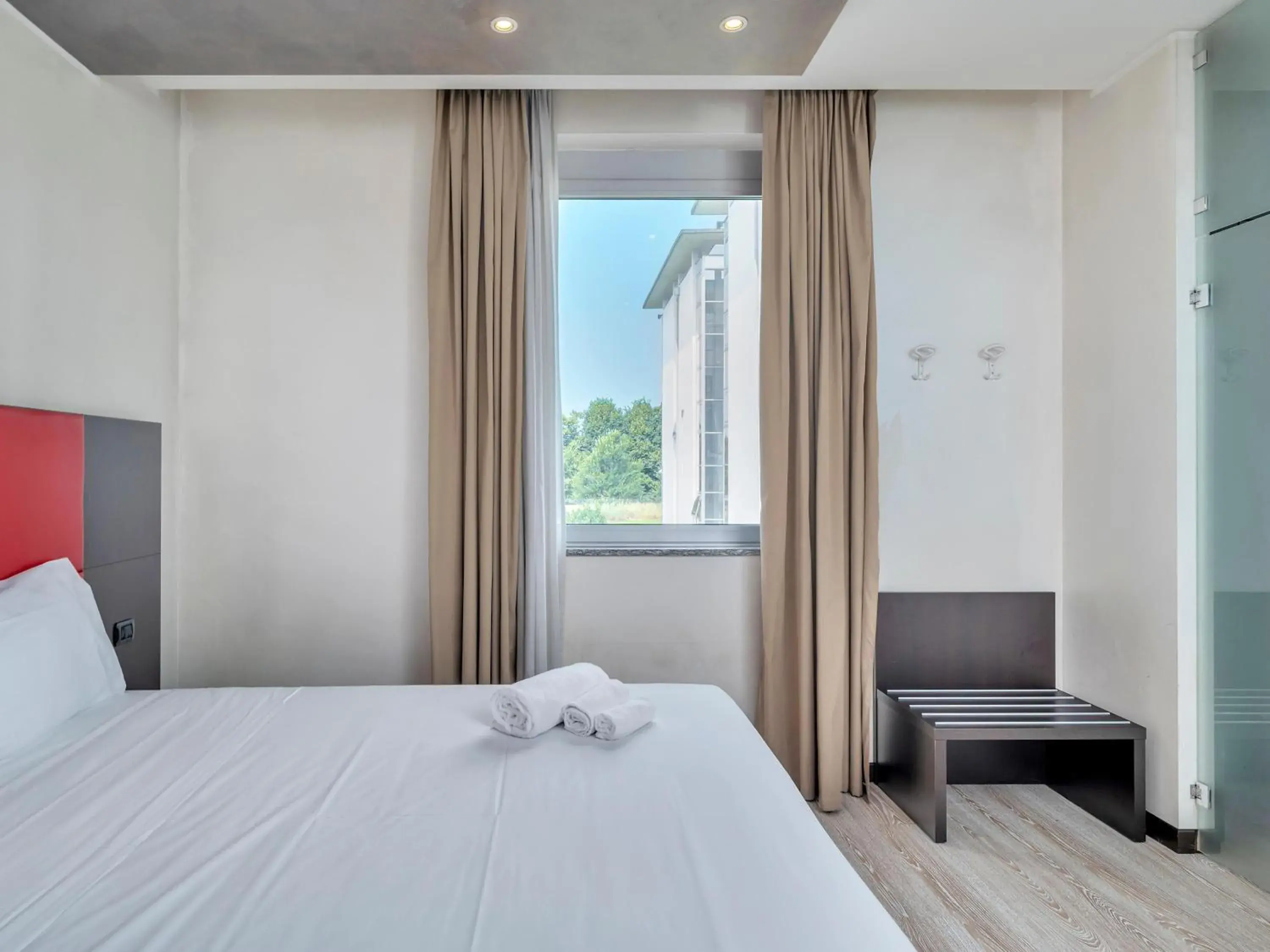 Double Room - Disability Access in B&B HOTEL Park Hotel Cassano Double Room - Disability Access in B&B HOTEL Park Hotel Cassano