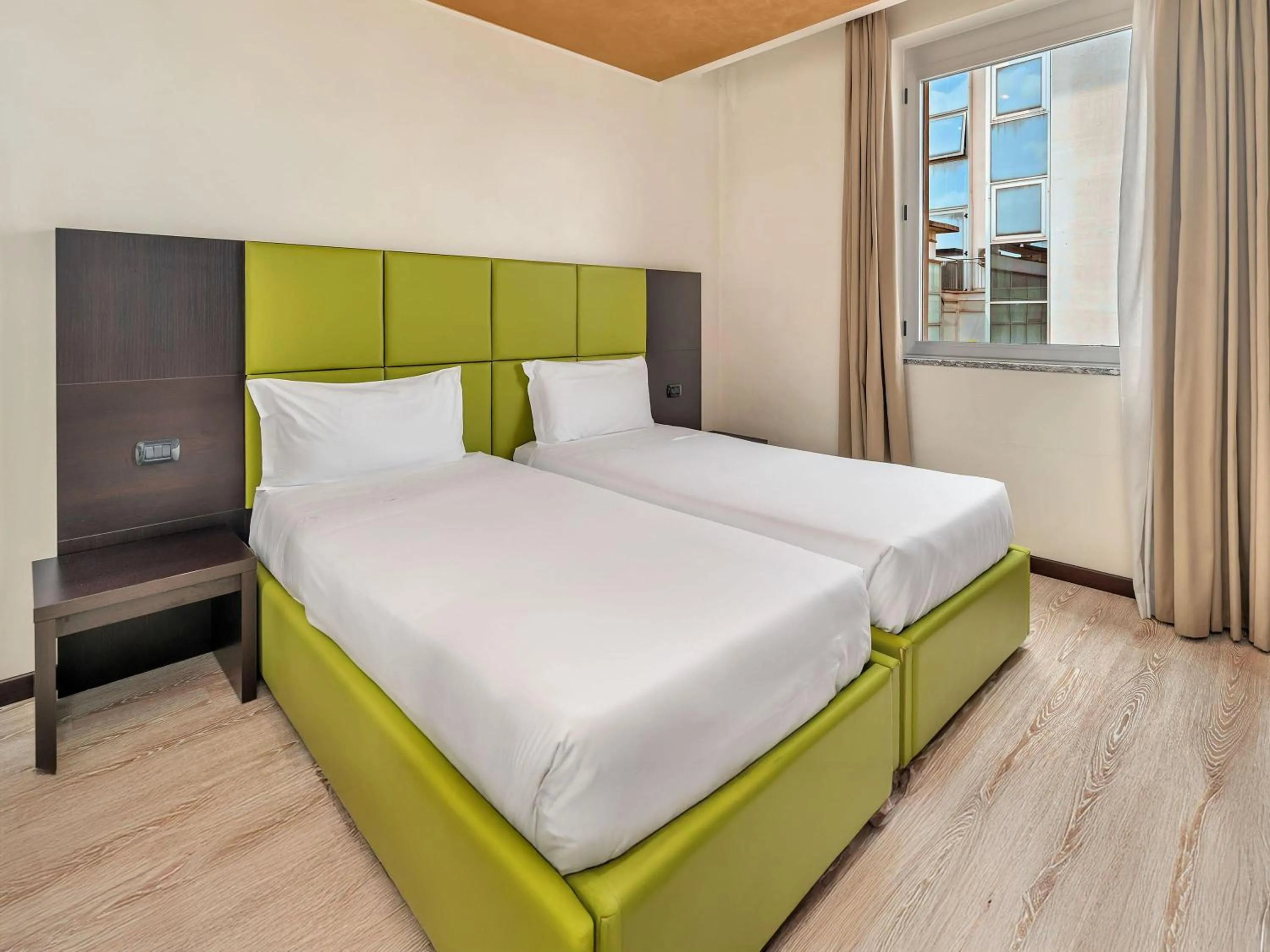 Photo of the whole room, Bed in B&B HOTEL Park Hotel Cassano