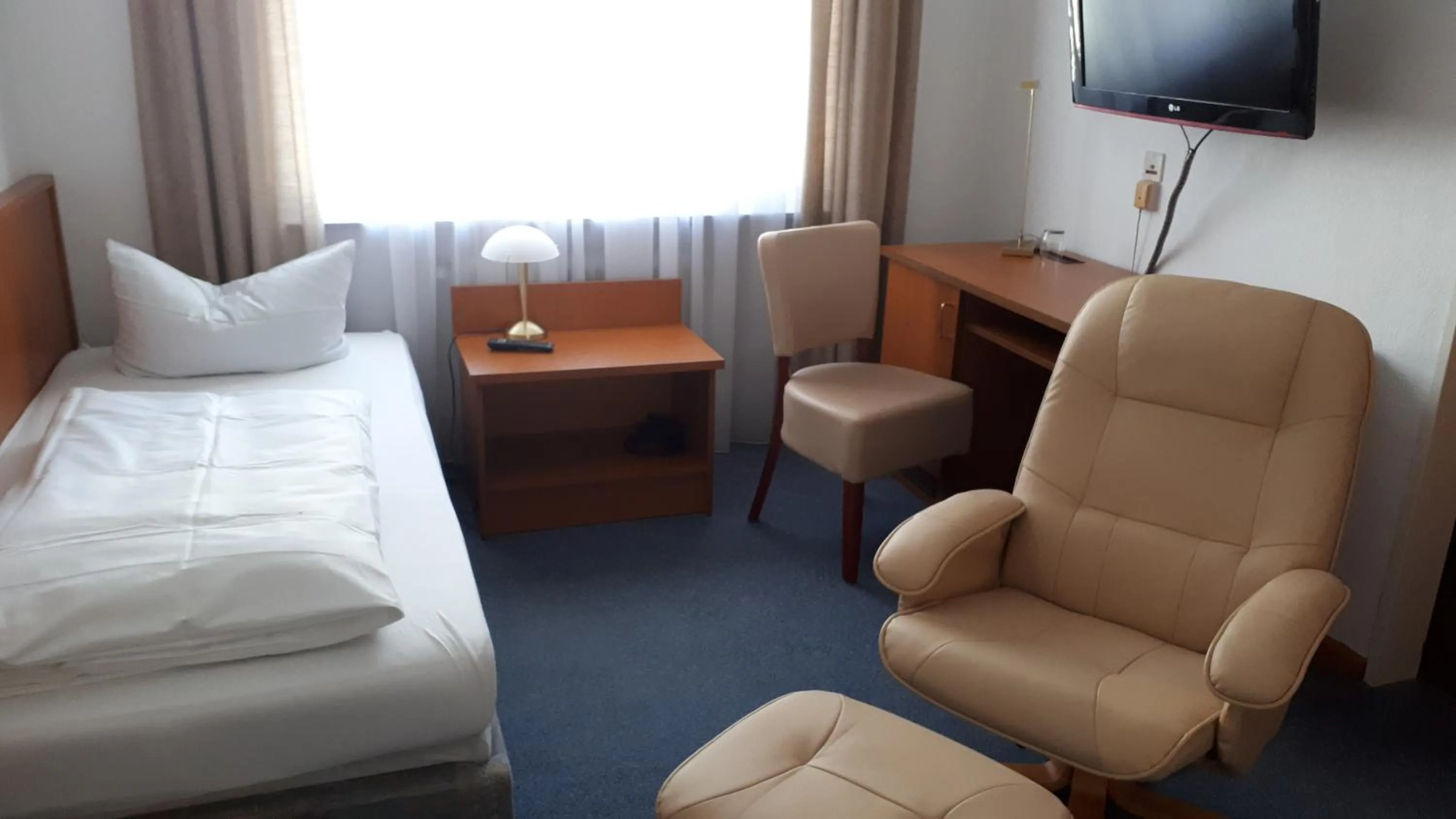 Photo of the whole room, Bed in Hotel Park Eden