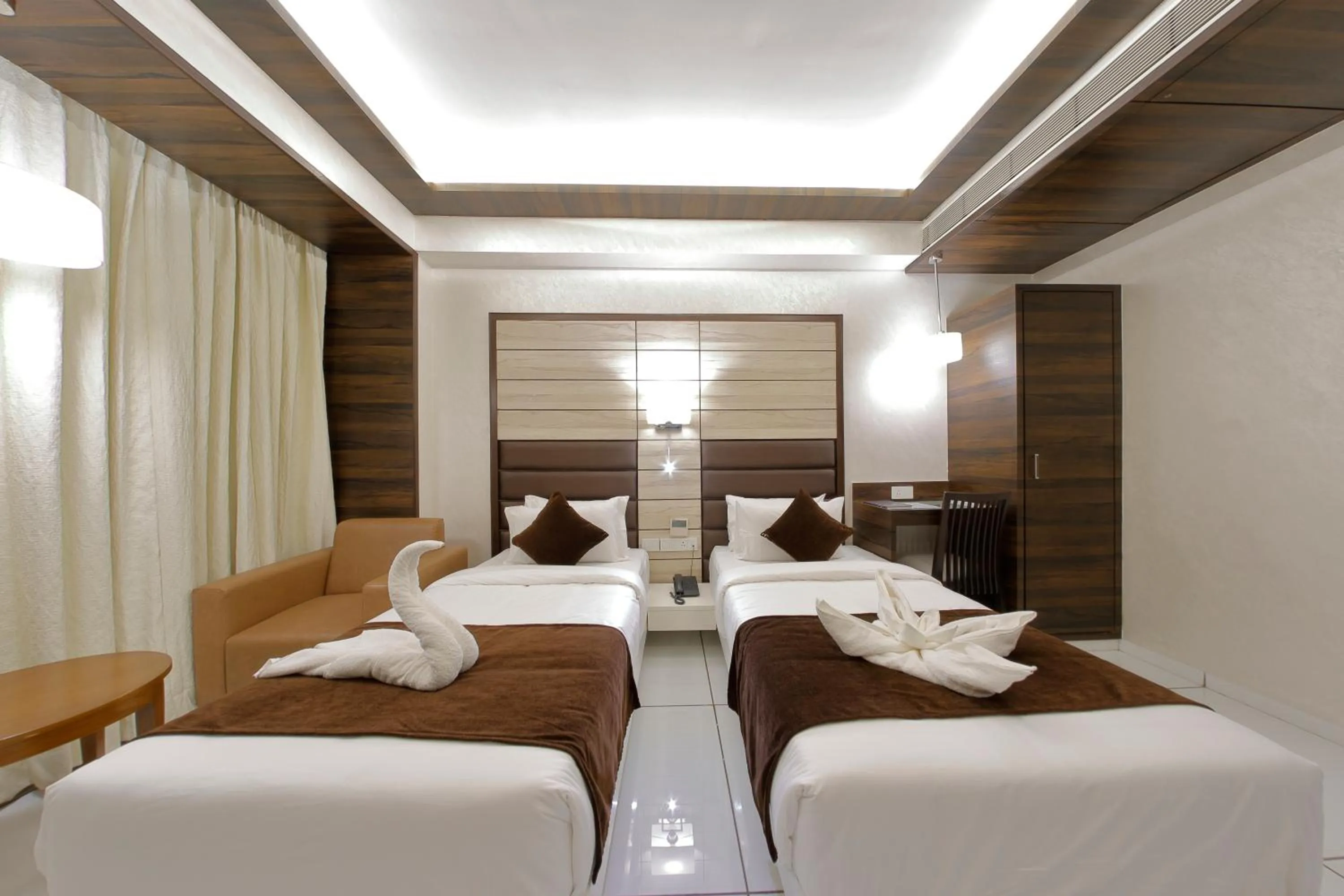 Photo of the whole room in Hotel Silver Heights