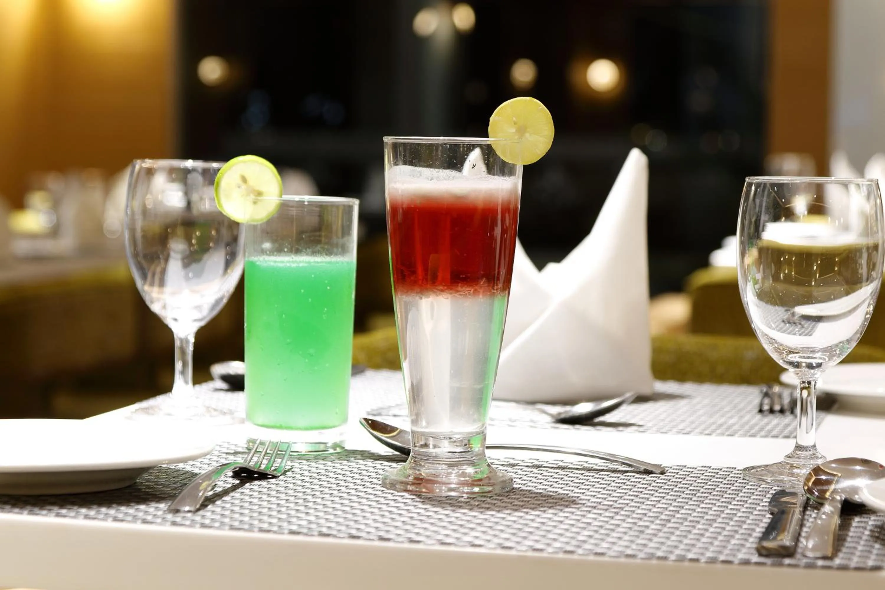 Food and drinks in Hotel Silver Heights