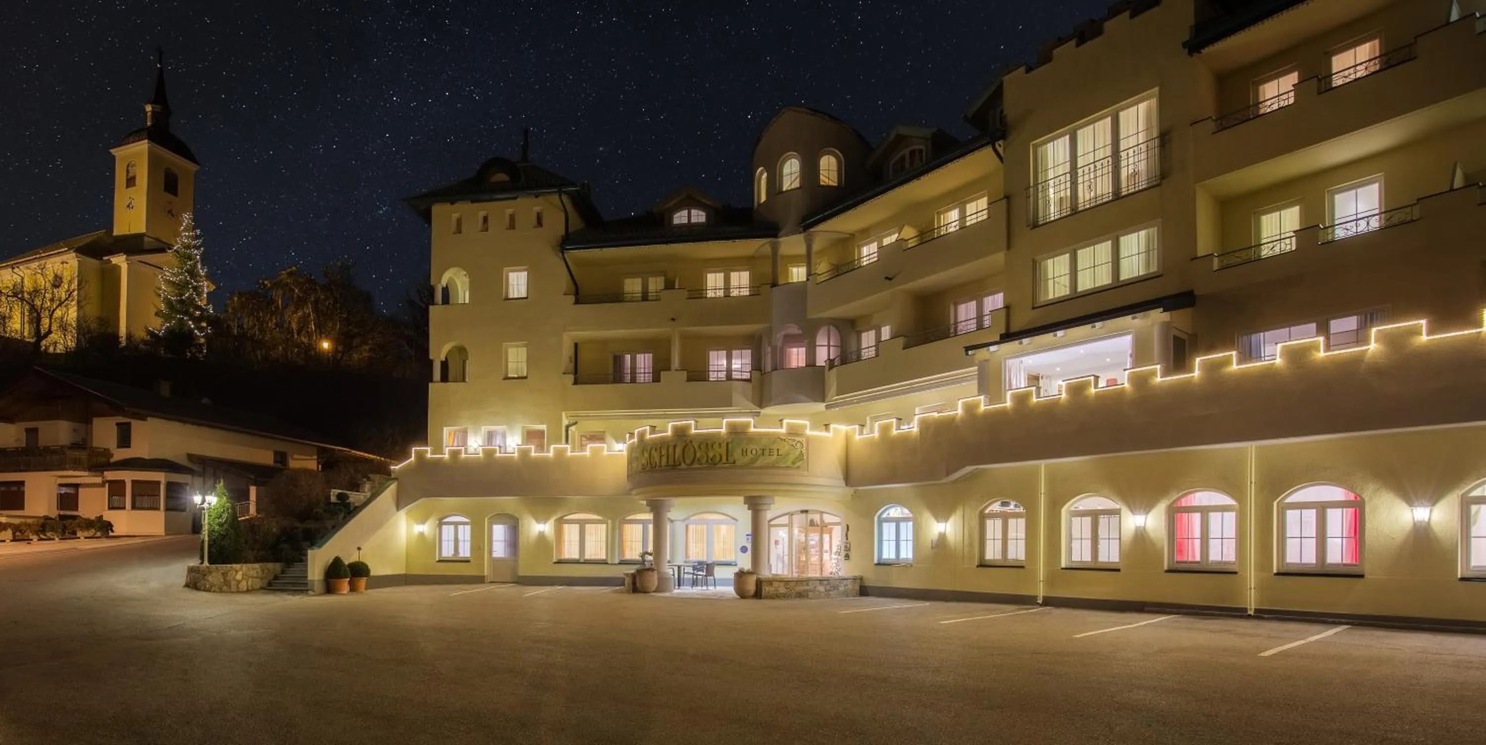 Facade/entrance in Das Schlössl