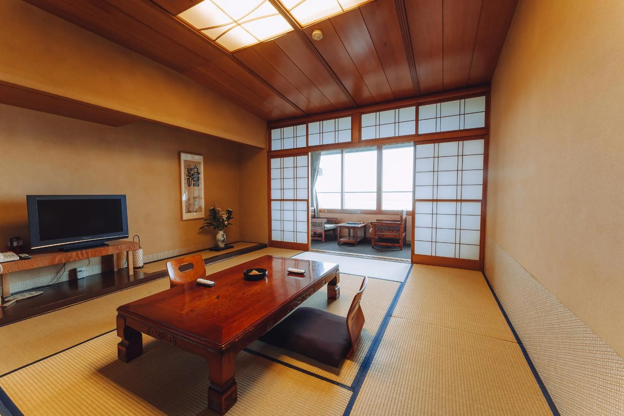 Photo of the whole room in Chigira Jinsentei