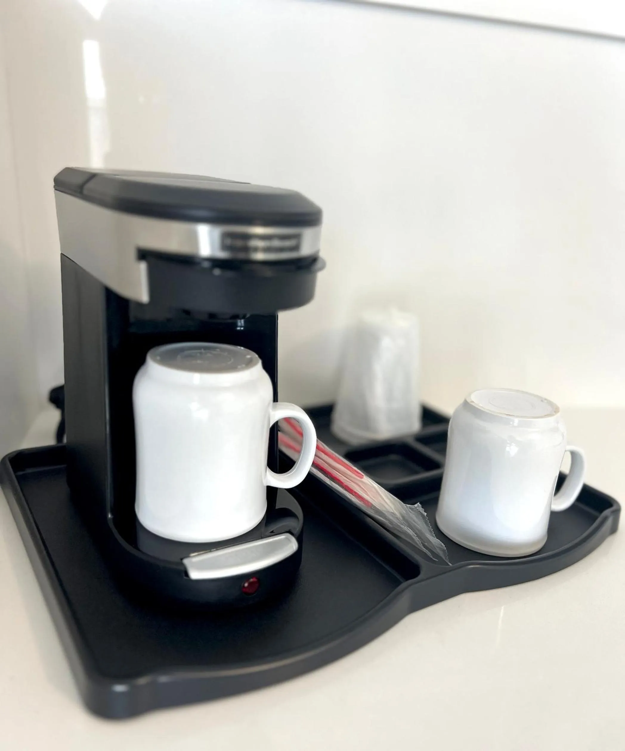 Coffee/tea facilities in Lani Kai Island Resort