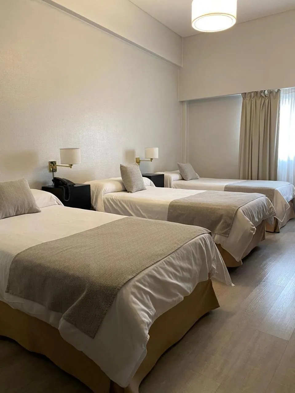 Bed in Hotel La Perla