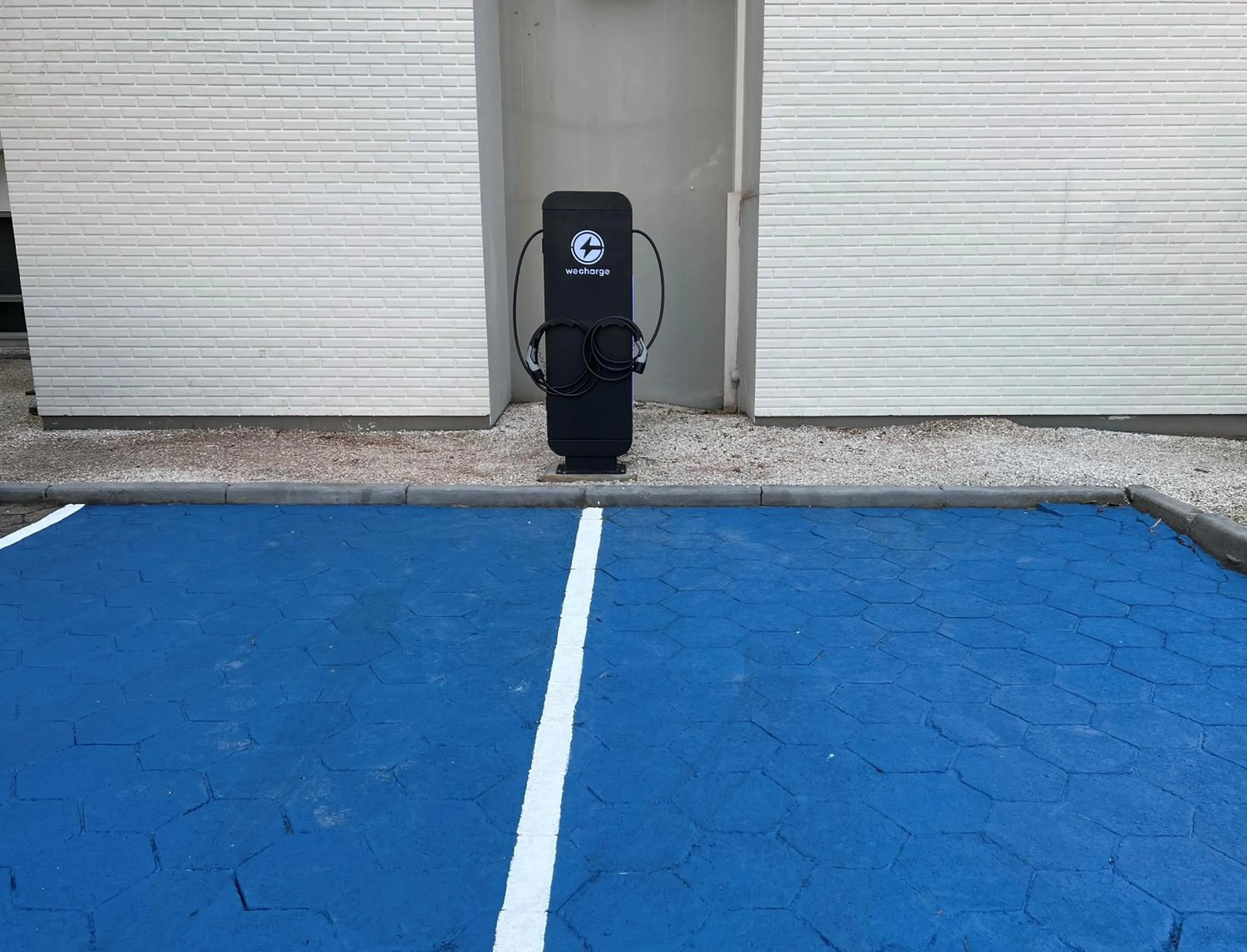 Property building in Brisamar Suite Hotel