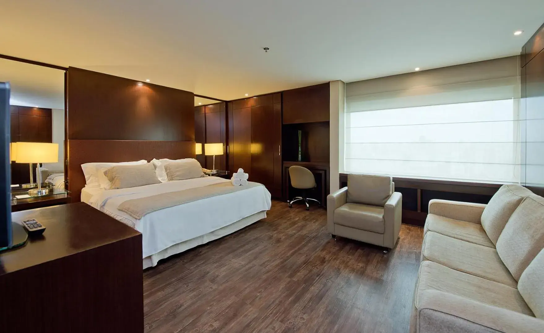 Junior Suite in Majestic Palace Hotel Junior Suite in Majestic Palace Hotel