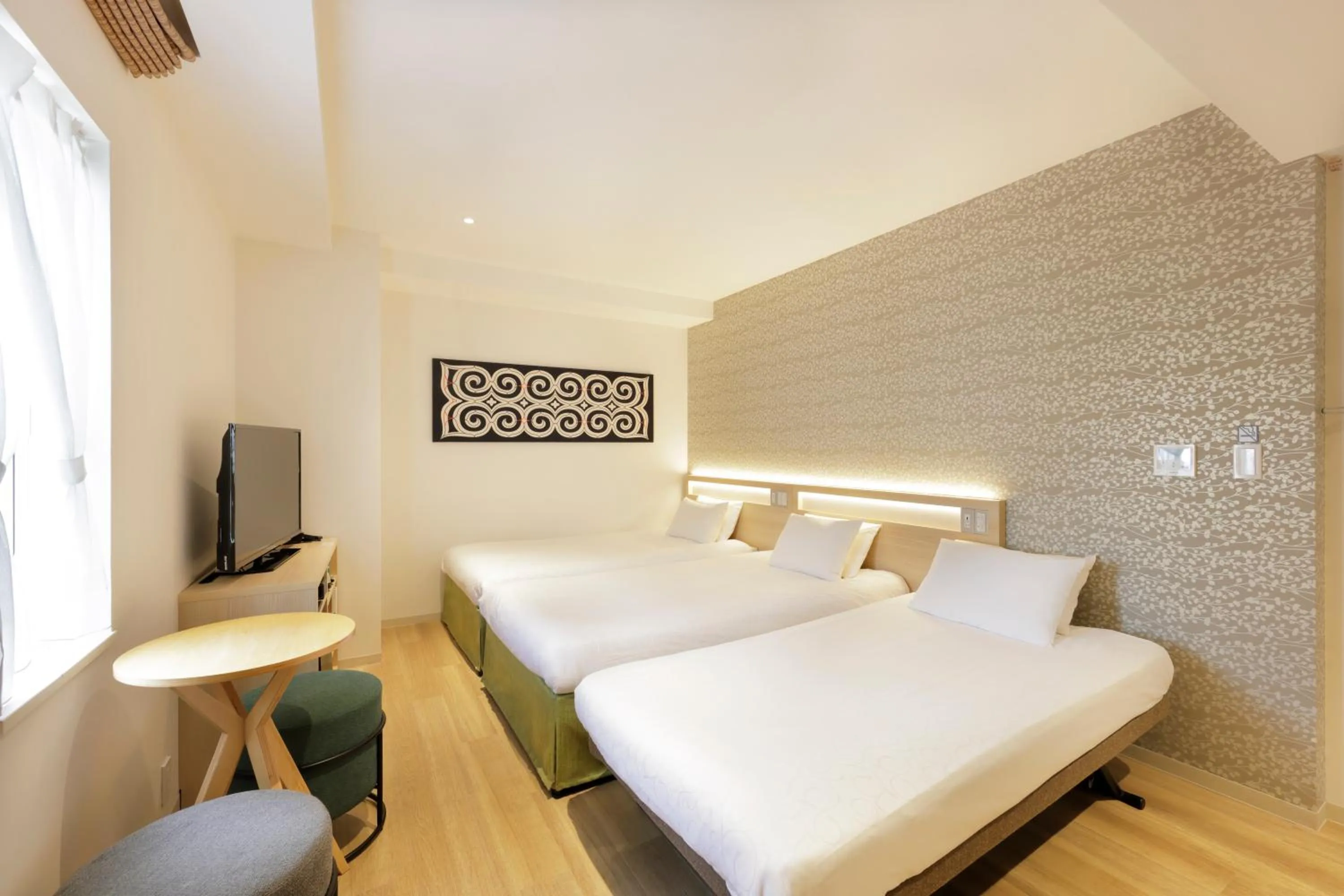 Bed in karaksa hotel Sapporo