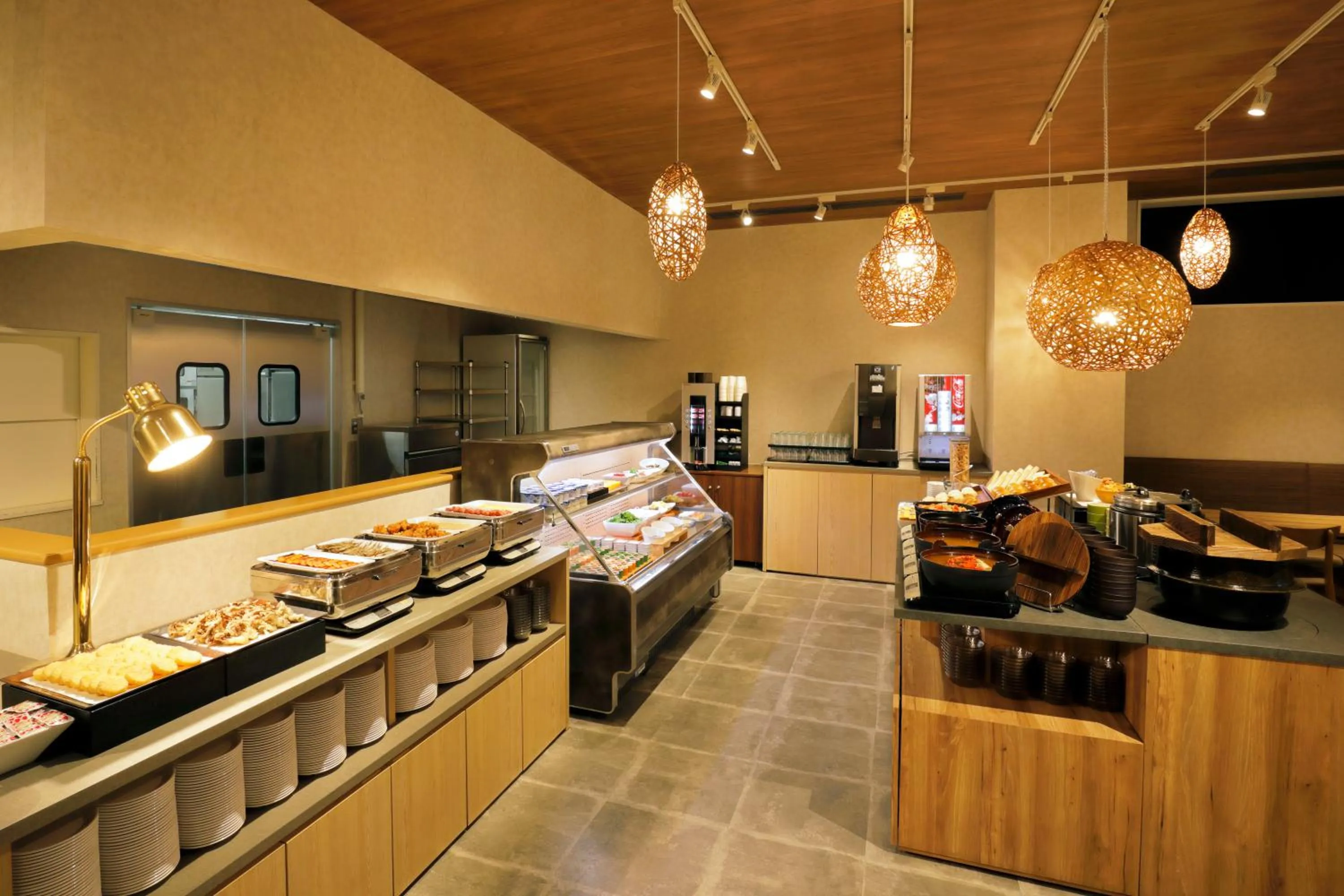 Restaurant/places to eat in karaksa hotel Sapporo