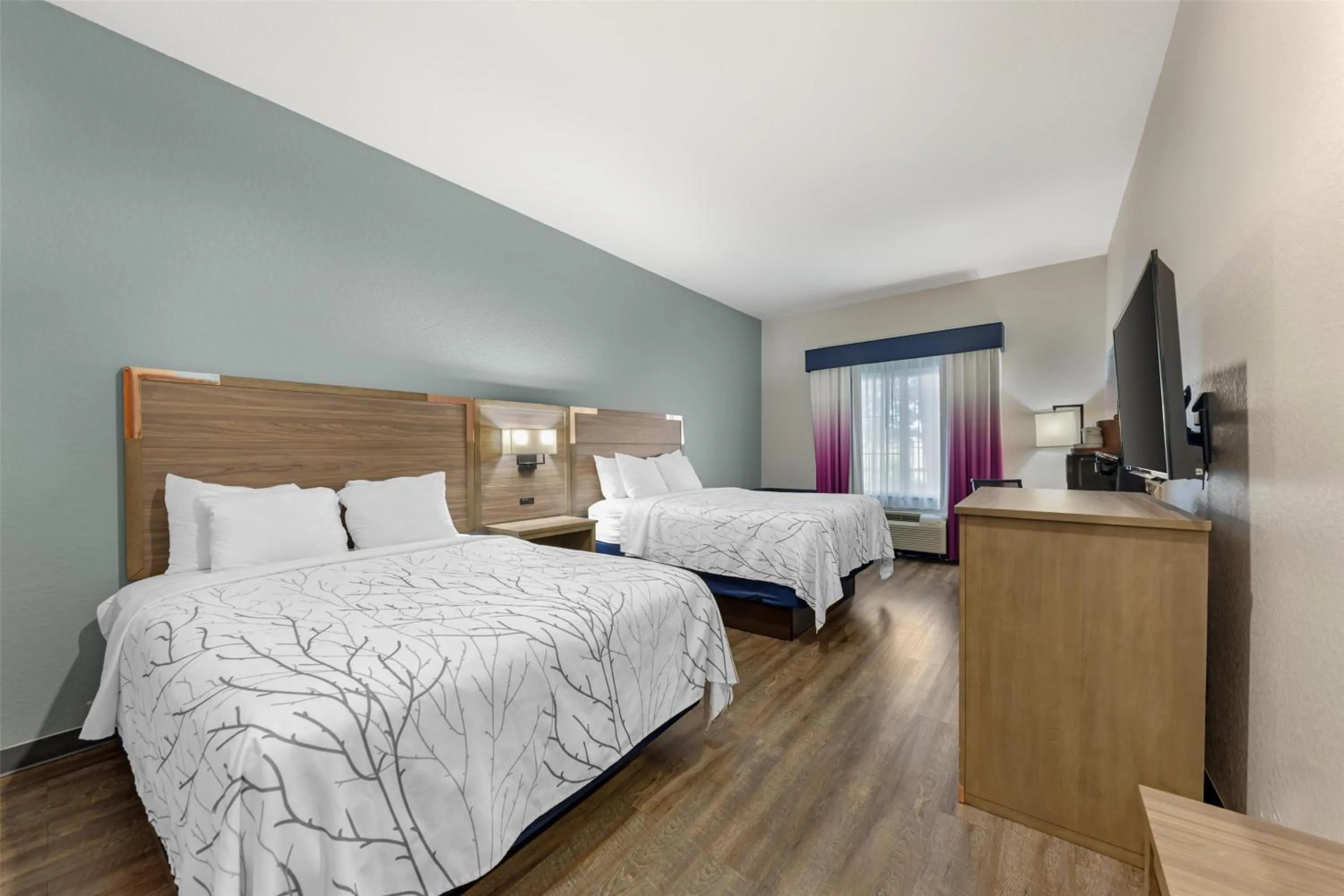 Bedroom, Bed in Best Western Plus San Antonio East Inn & Suites