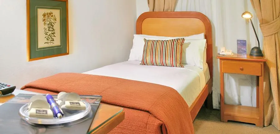 Other, Bed in Hotel Presidente