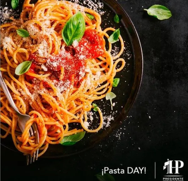 Restaurant/places to eat in Hotel Presidente