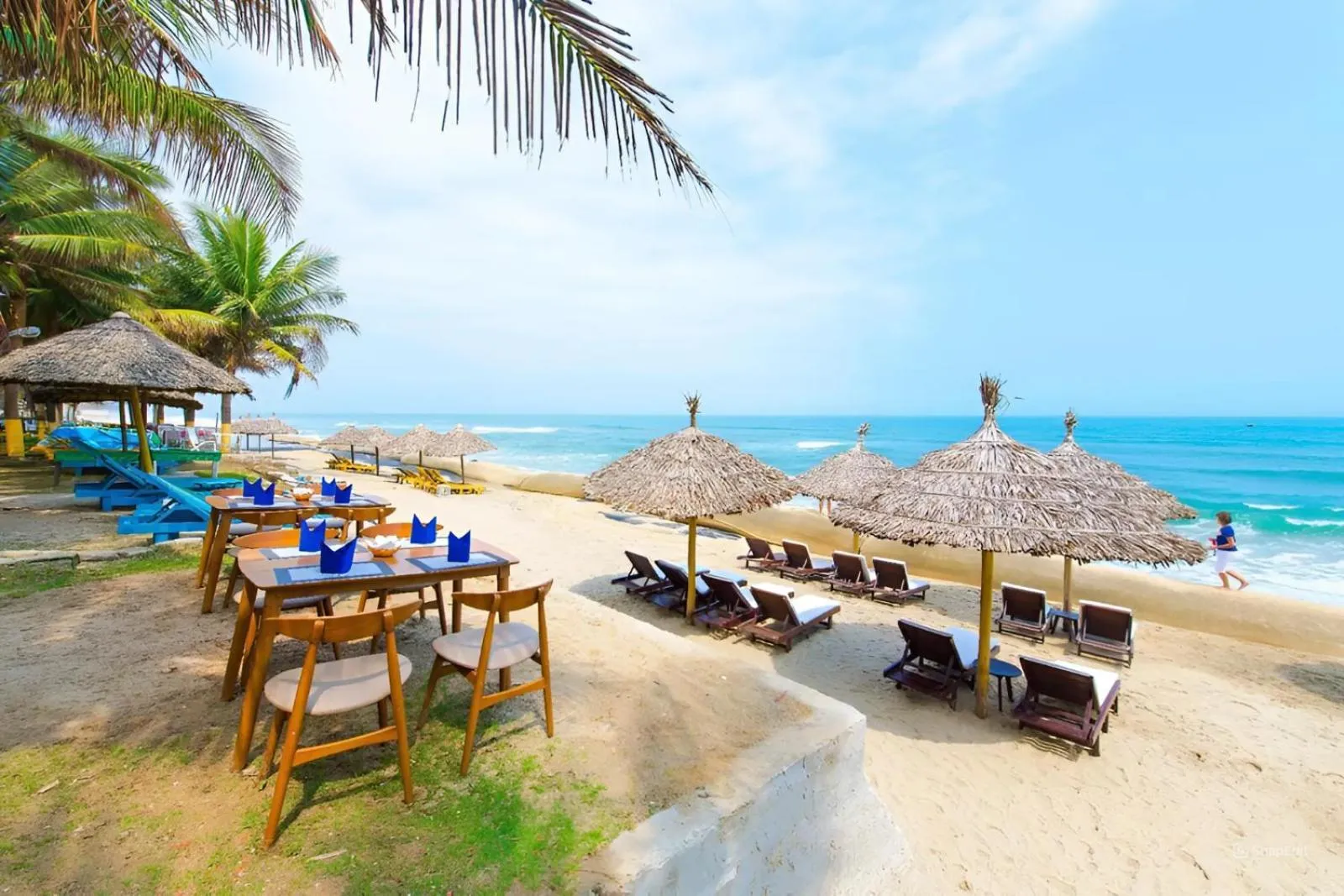 Beach in Ally Beach Boutique Hotel Hoian