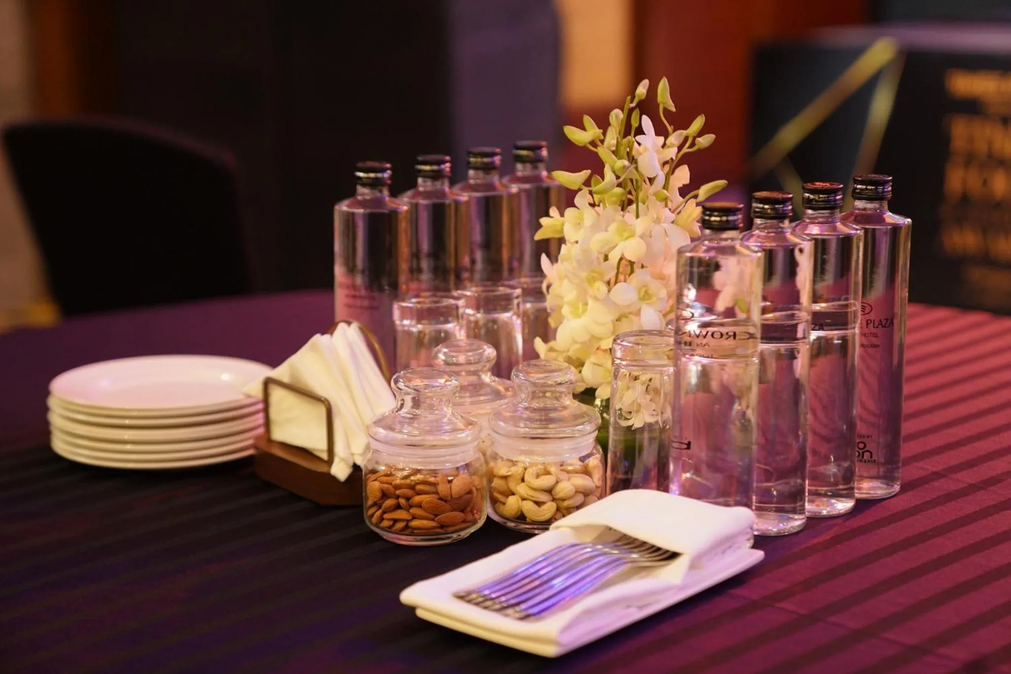 Meeting/conference room in Crowne Plaza Today Gurugram by IHG