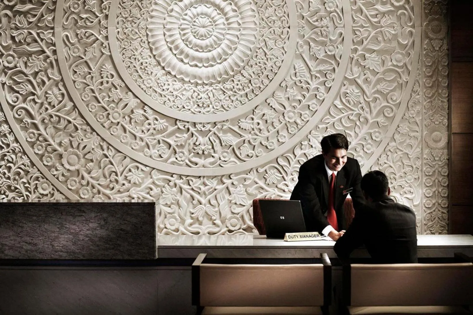 Lobby or reception in Crowne Plaza Today Gurugram by IHG