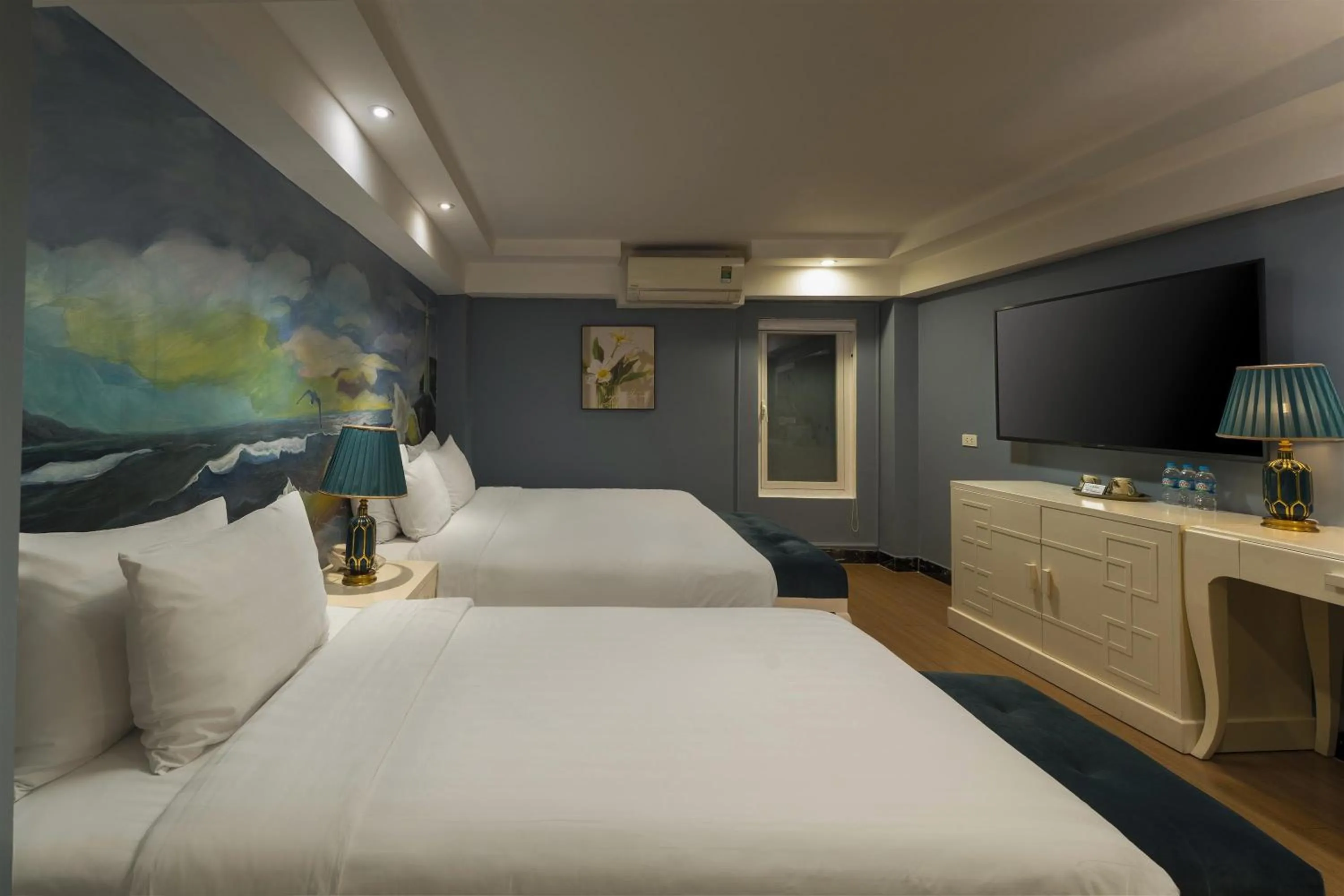 Bed in Hanoi La Selva Hotel