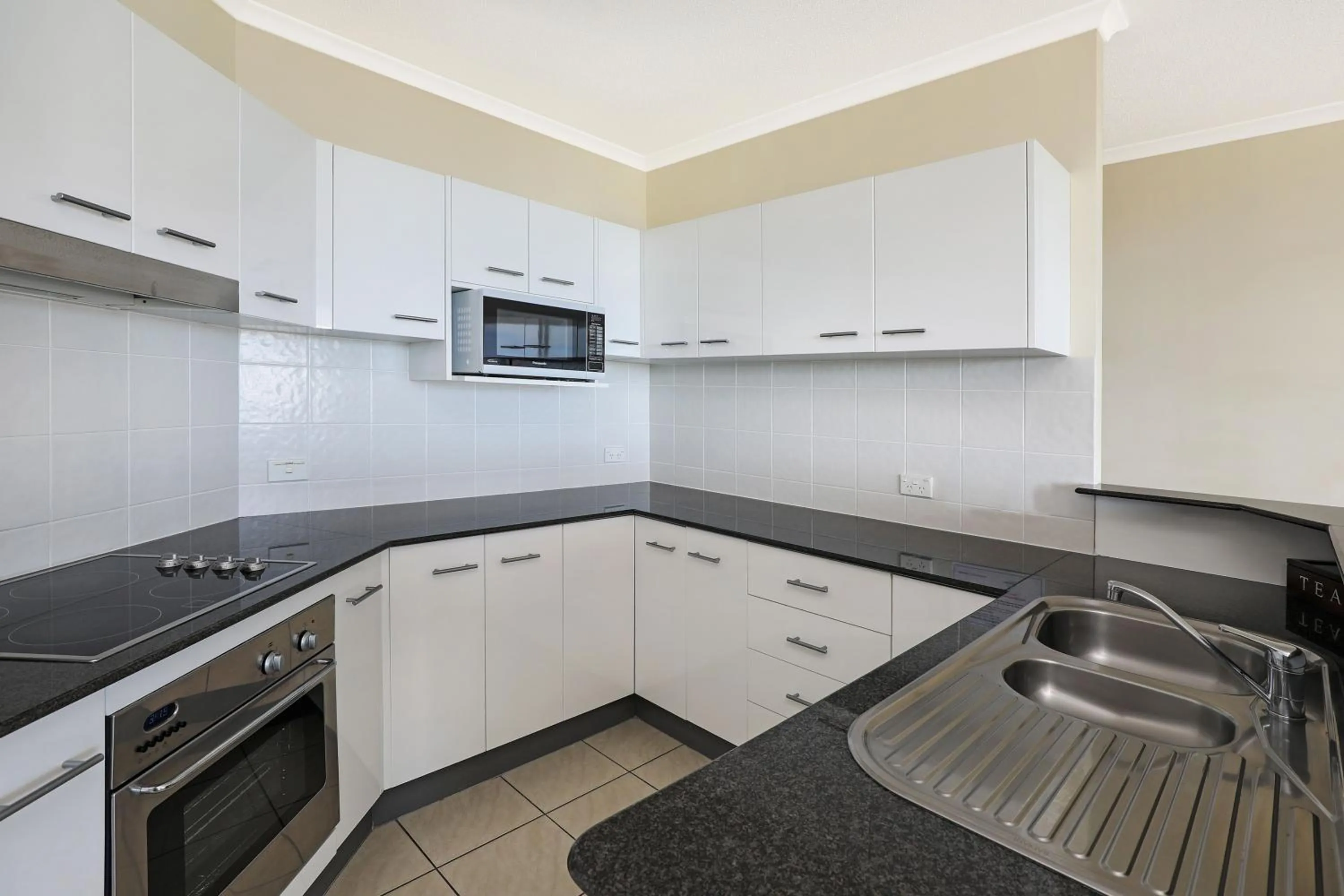 Kitchen or kitchenette in Mariners Resort Kings Beach