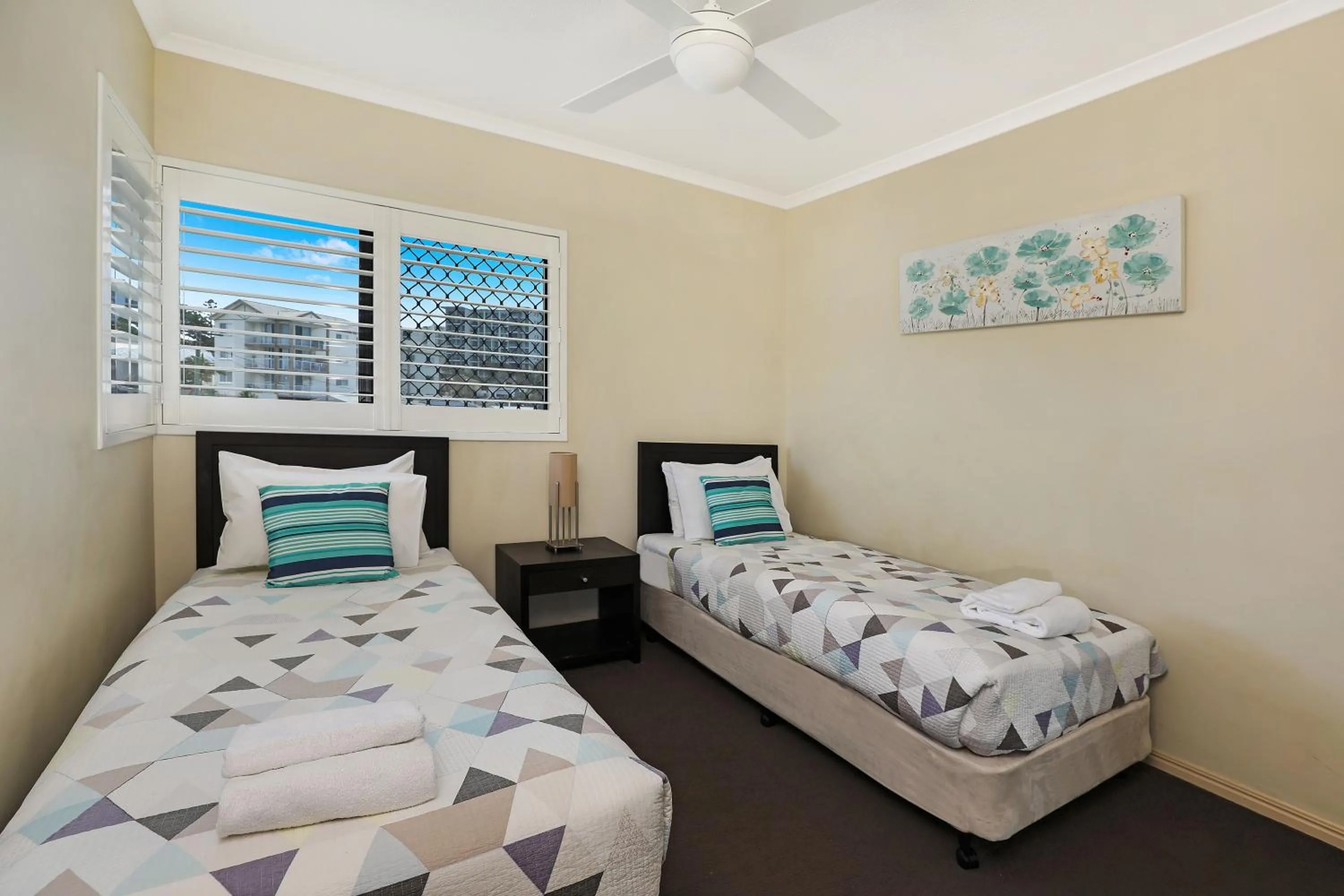 Bedroom, Bed in Mariners Resort Kings Beach