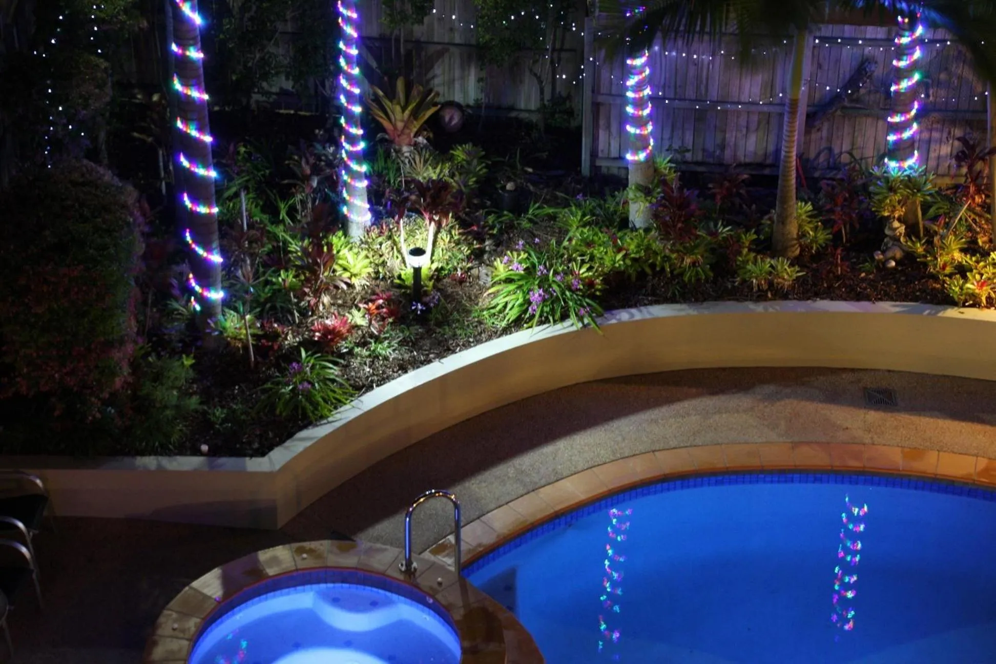 Night in Mariners Resort Kings Beach