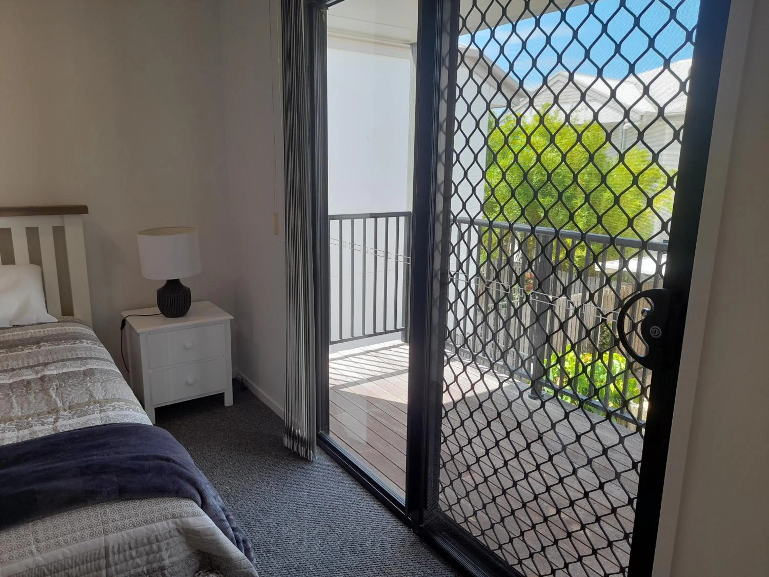 Balcony/Terrace, Bed in Boat Harbour Studio Apartments and Villas
