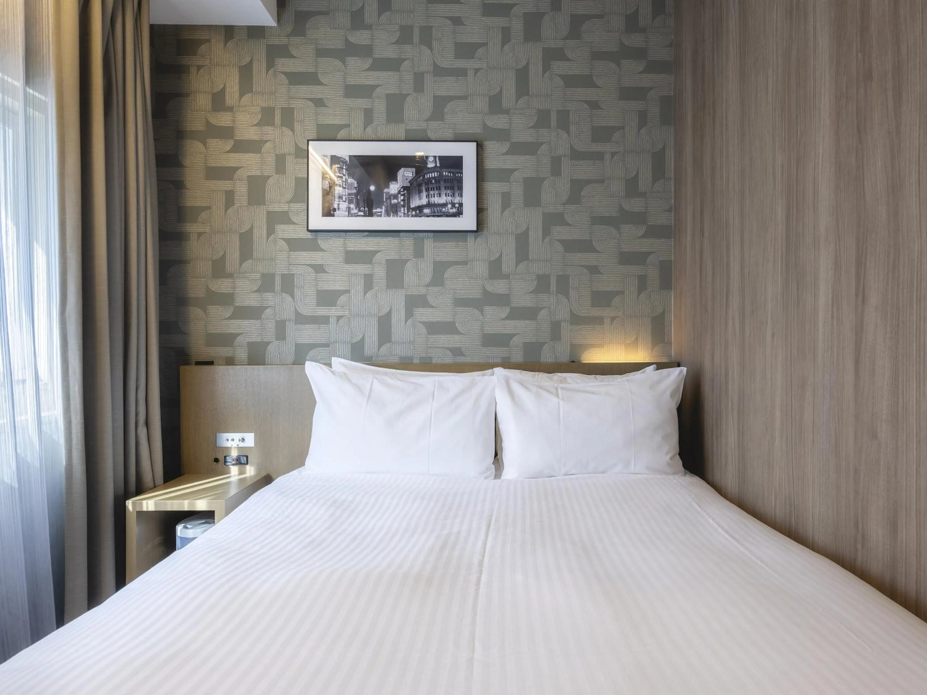 Photo of the whole room, Bed in Hotel Gracery Ginza