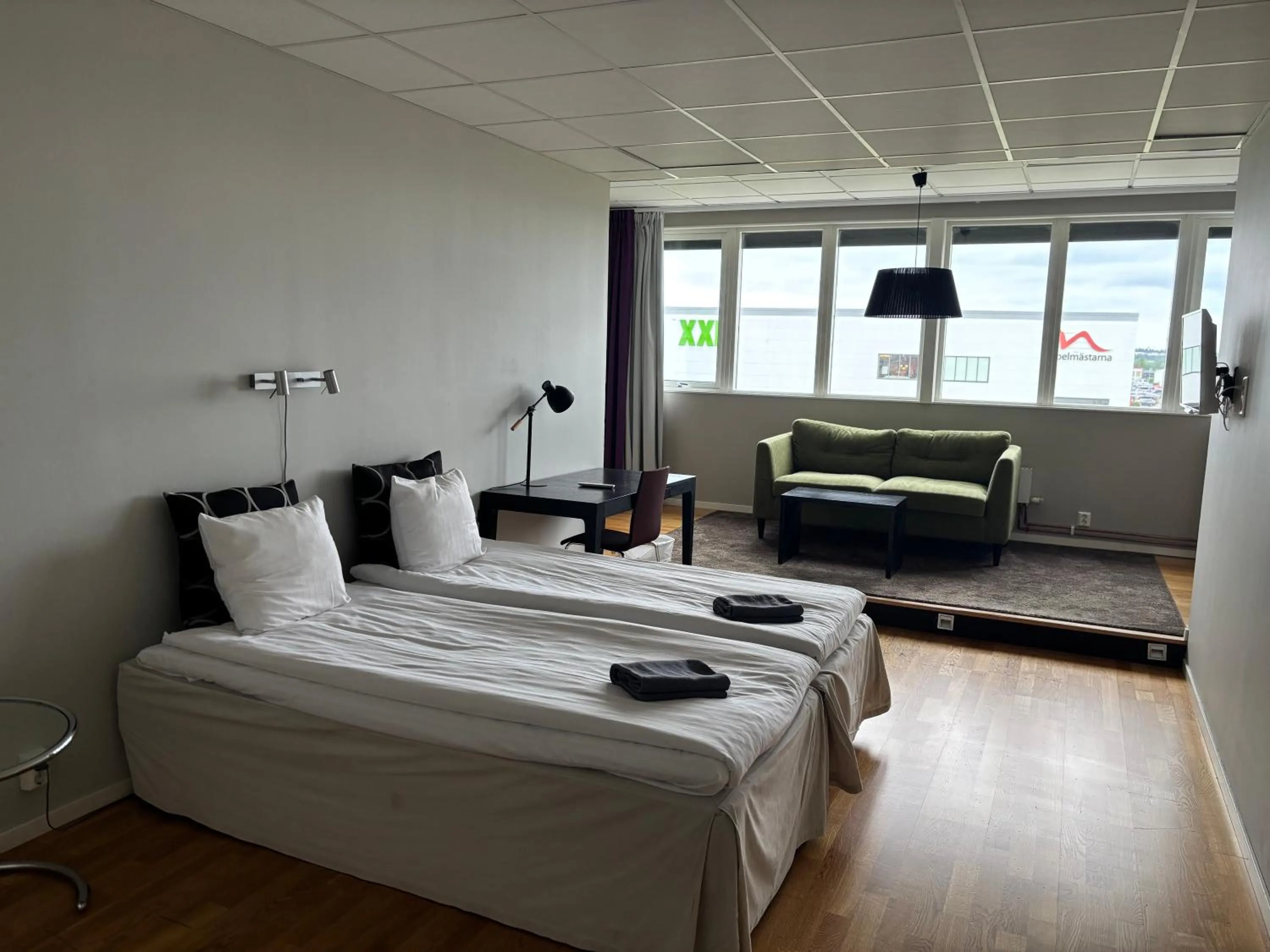 Property building, Bed in Hotell Fyrislund