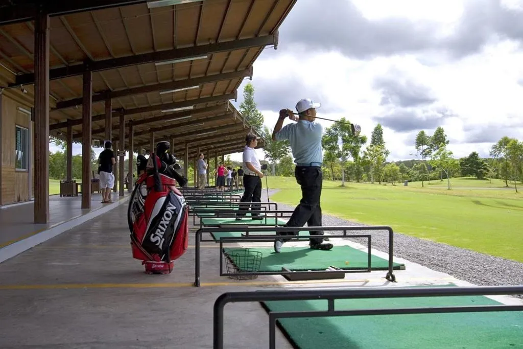 Golfcourse in Eastwood Valley Golf & Country Club