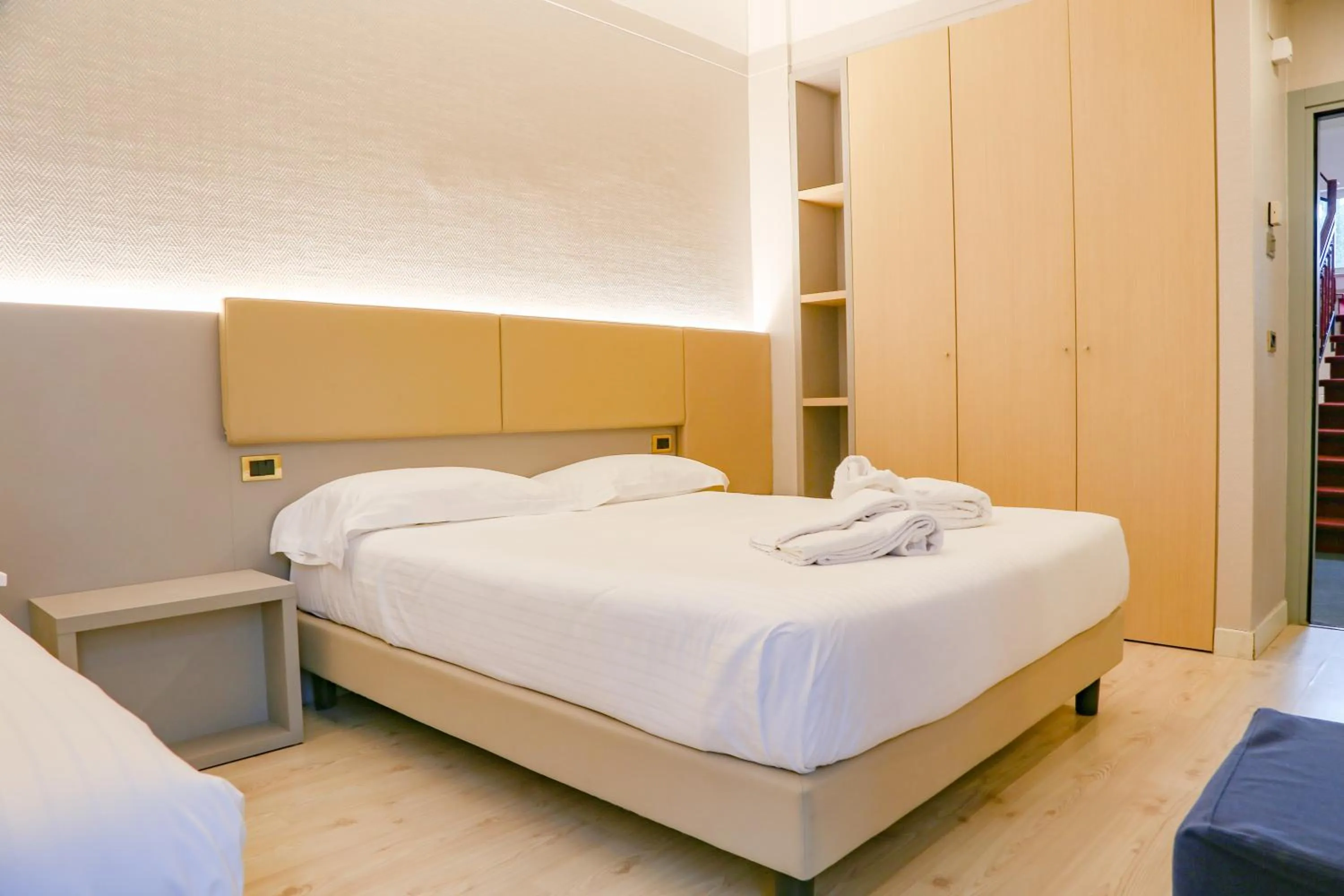 Bed in Hotel Augustus