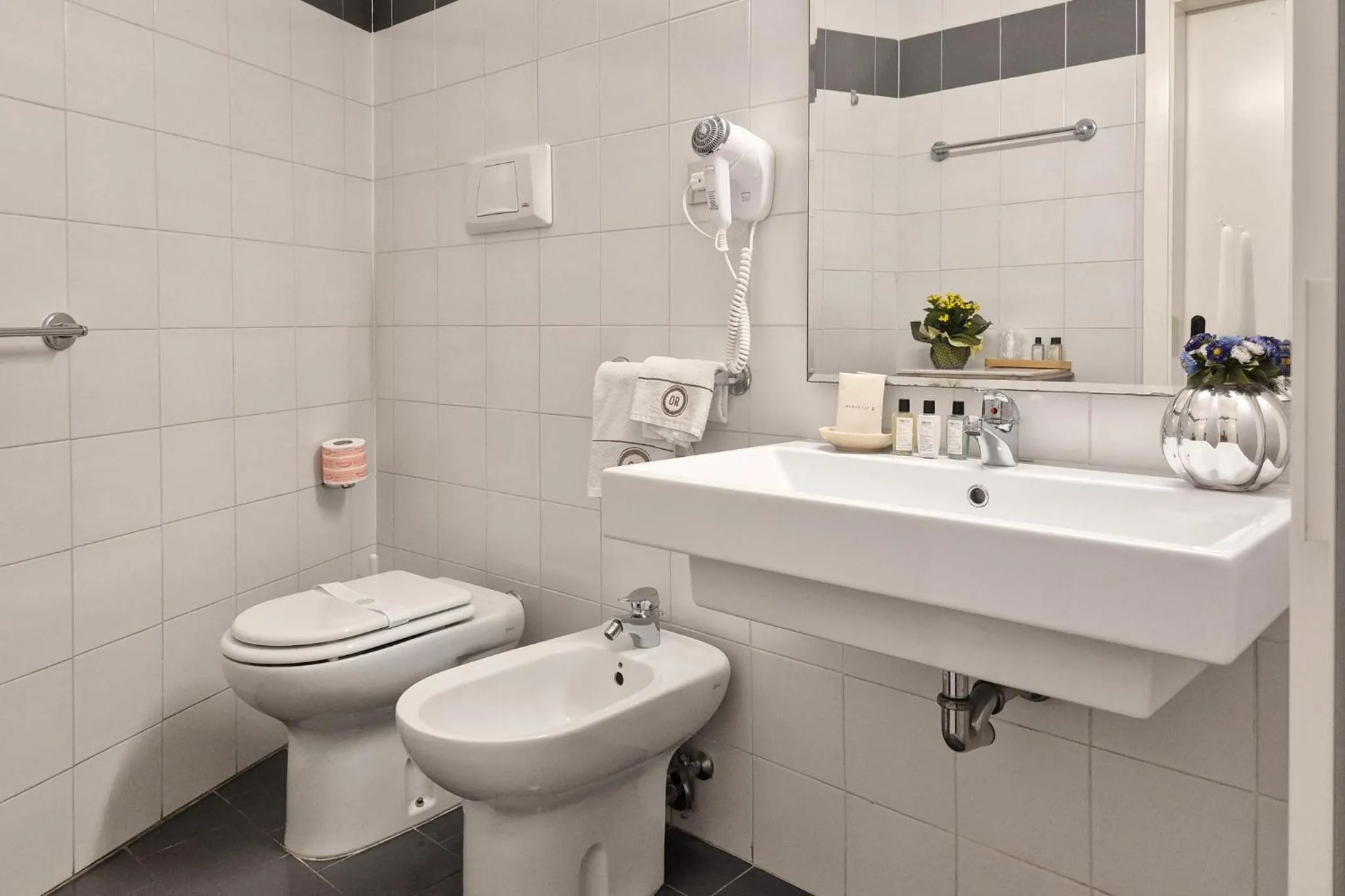 Toilet in Hotel Augustus