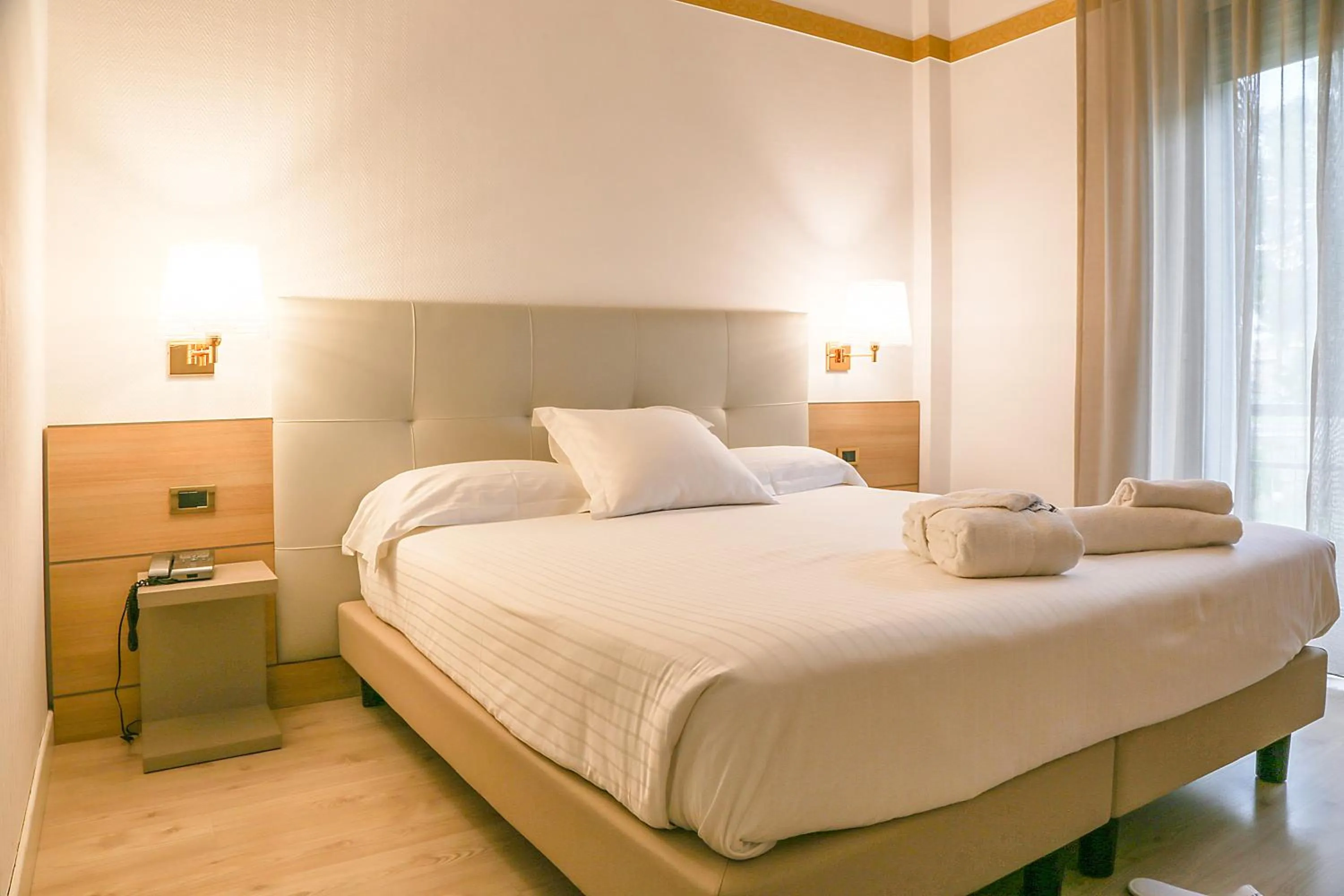 Bed in Hotel Augustus