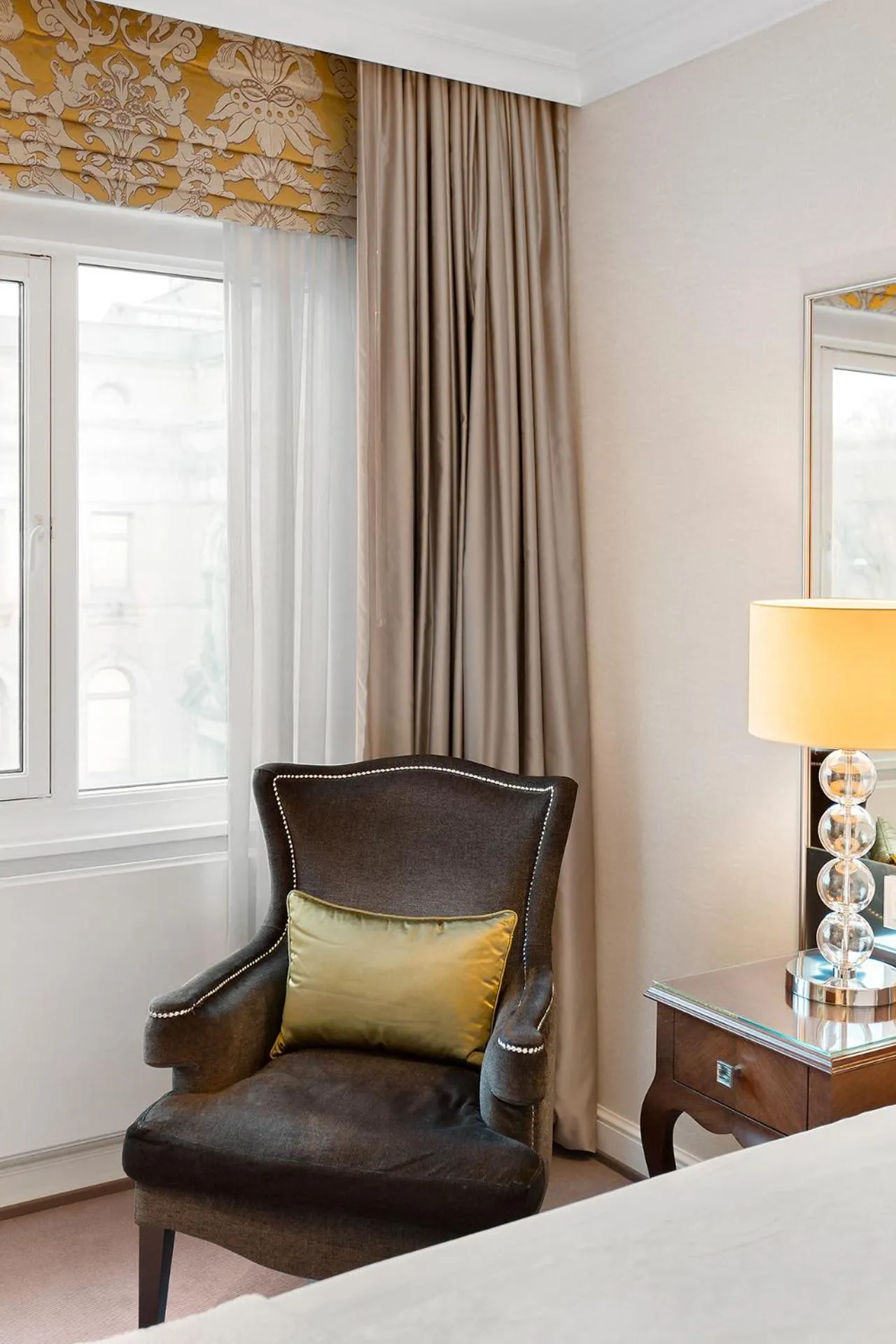 Seating area in Hotel Continental