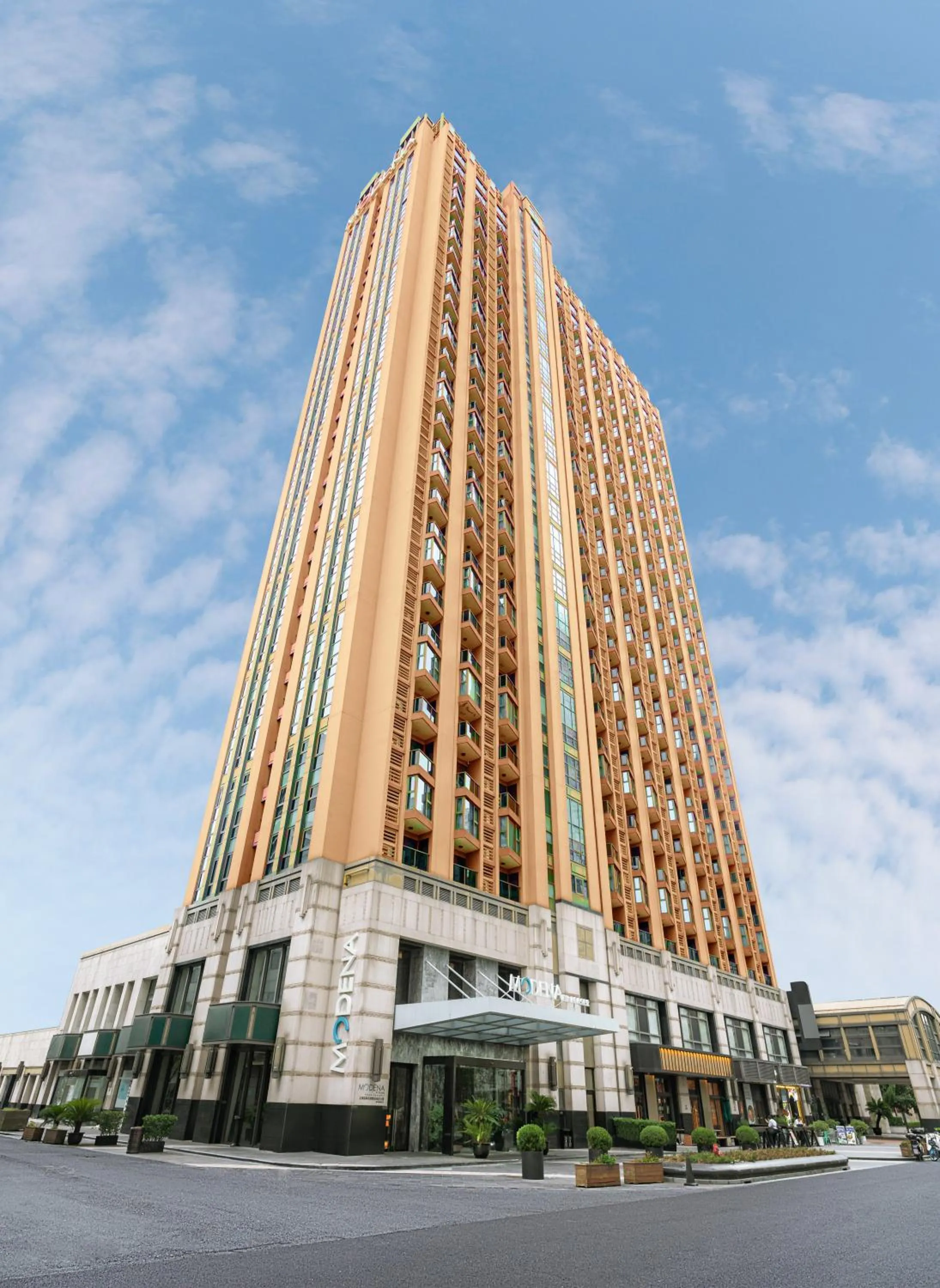 Property building in Modena by Fraser Putuo Shanghai