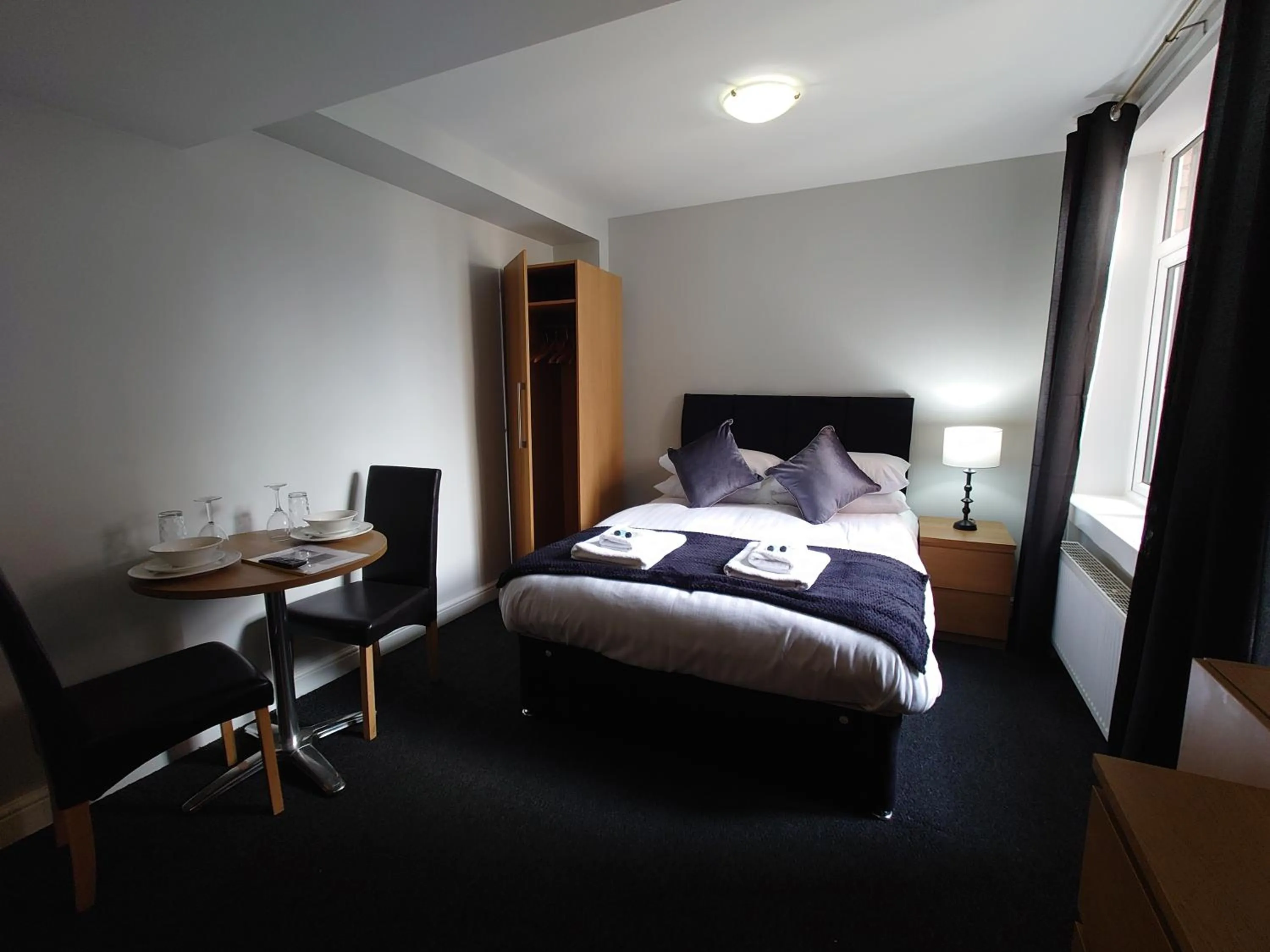 Photo of the whole room, Bed in Coasters Holiday Apartments