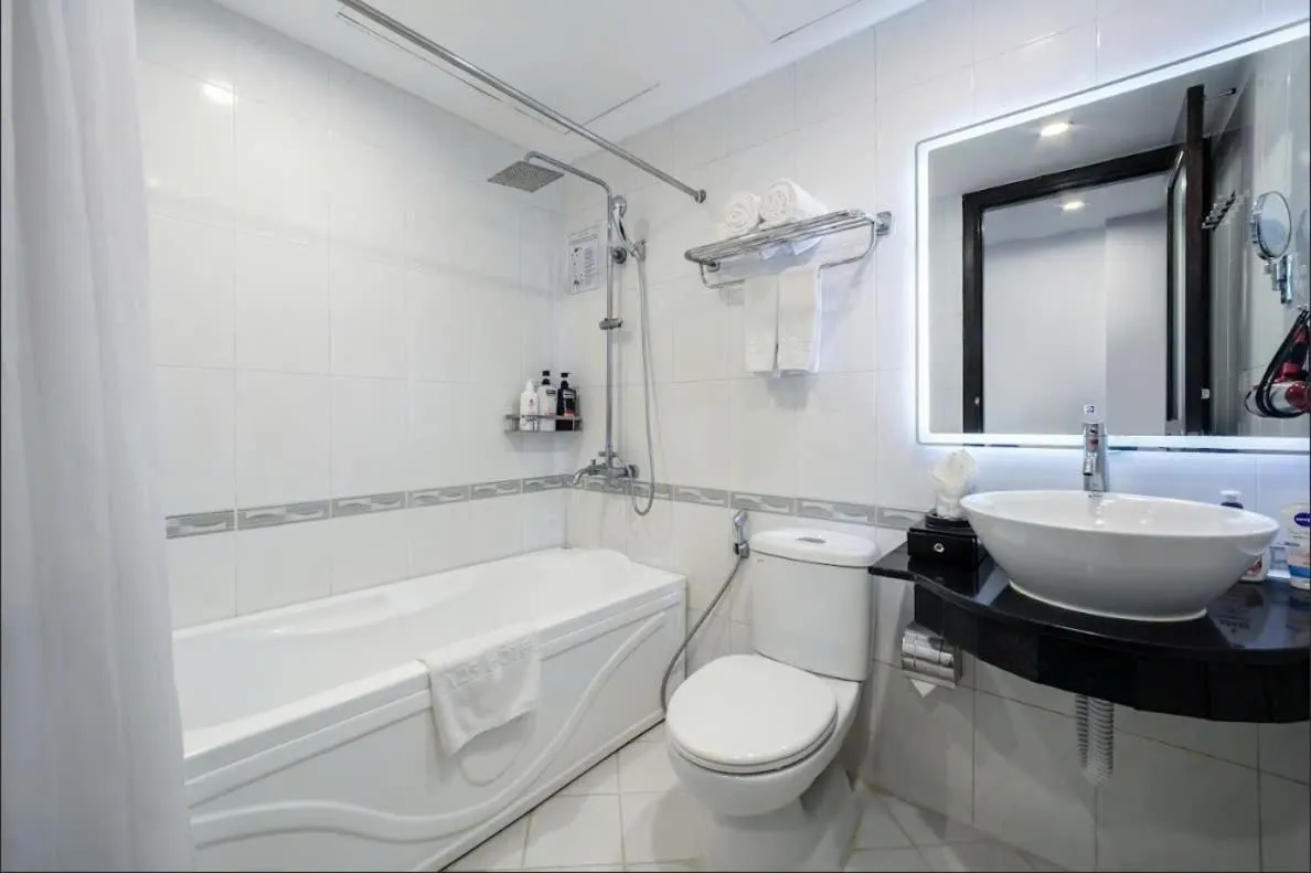Bathroom in A25 Hotel - 28 Trần Quý Cáp